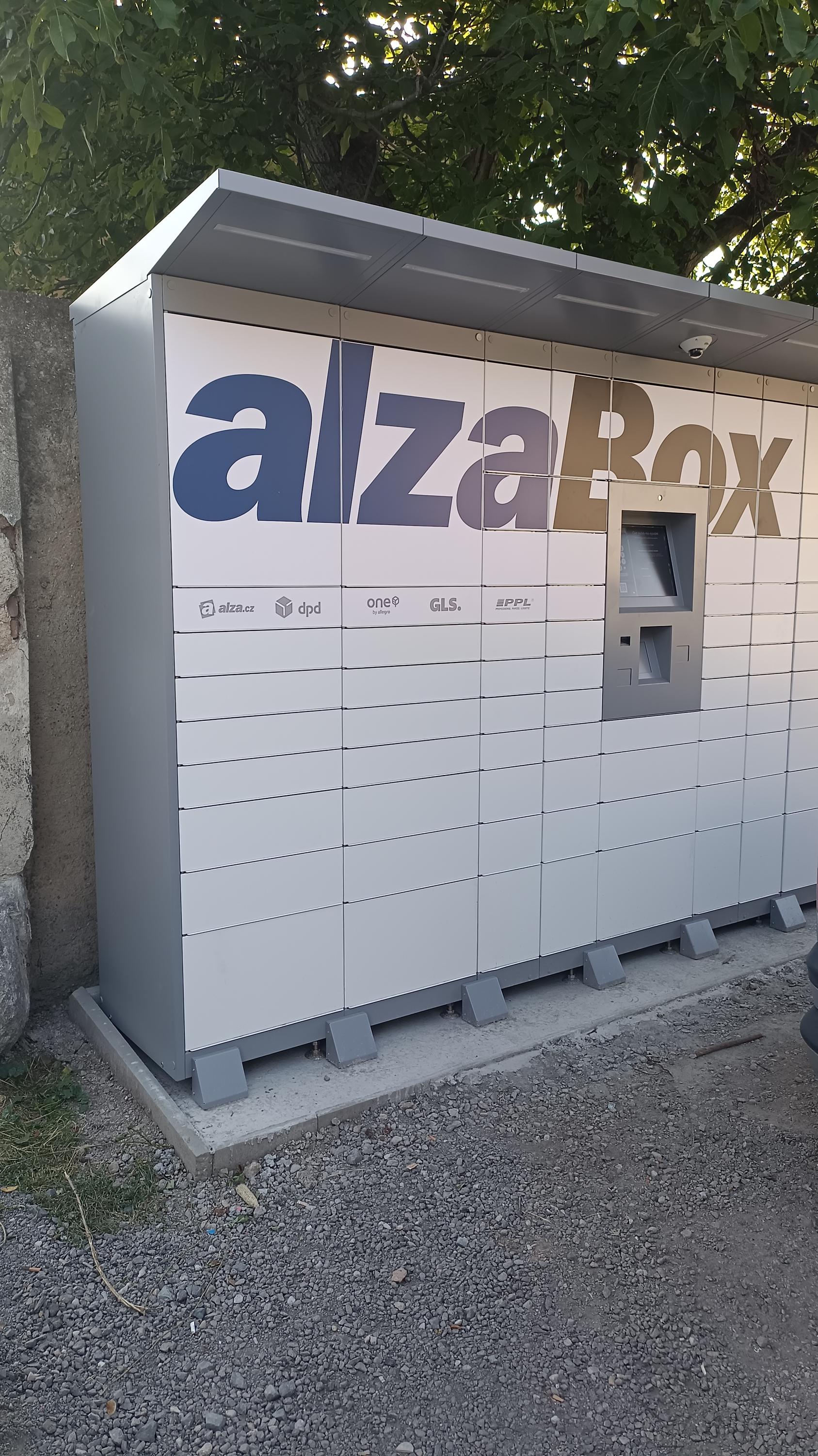 AlzaBox foto 2