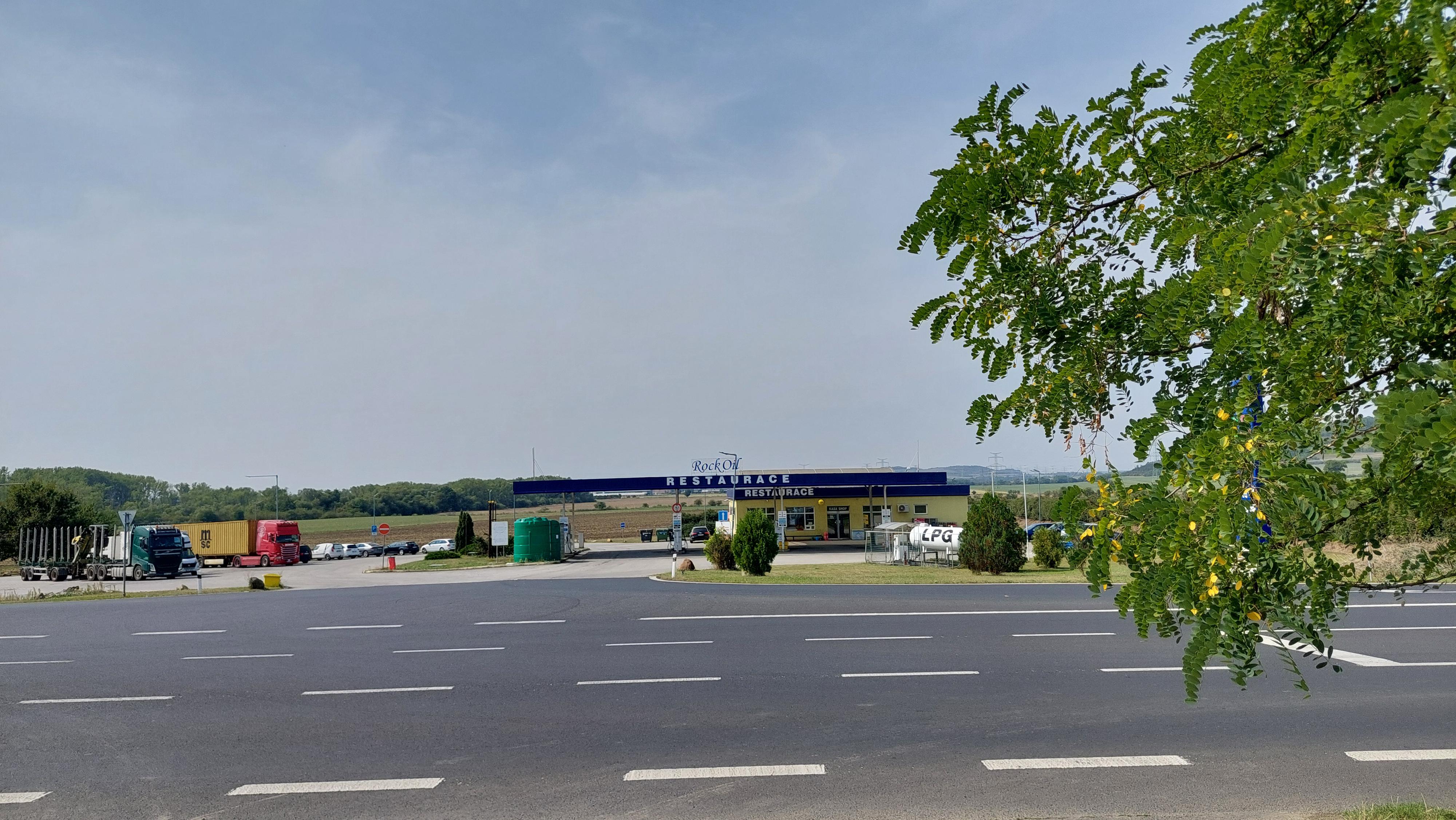 MAJORITY PETROL, s.r.o. foto 2