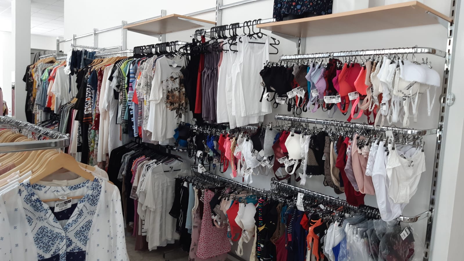 Second hand BELLITEX fashion foto 4