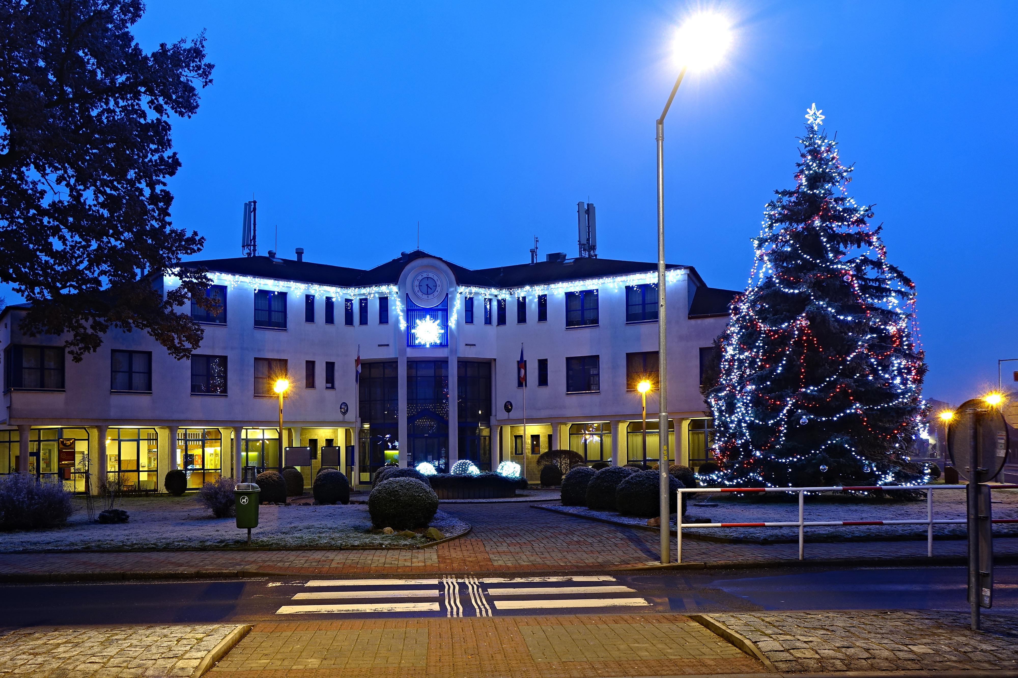 Proboštov - obecní úřad foto 6