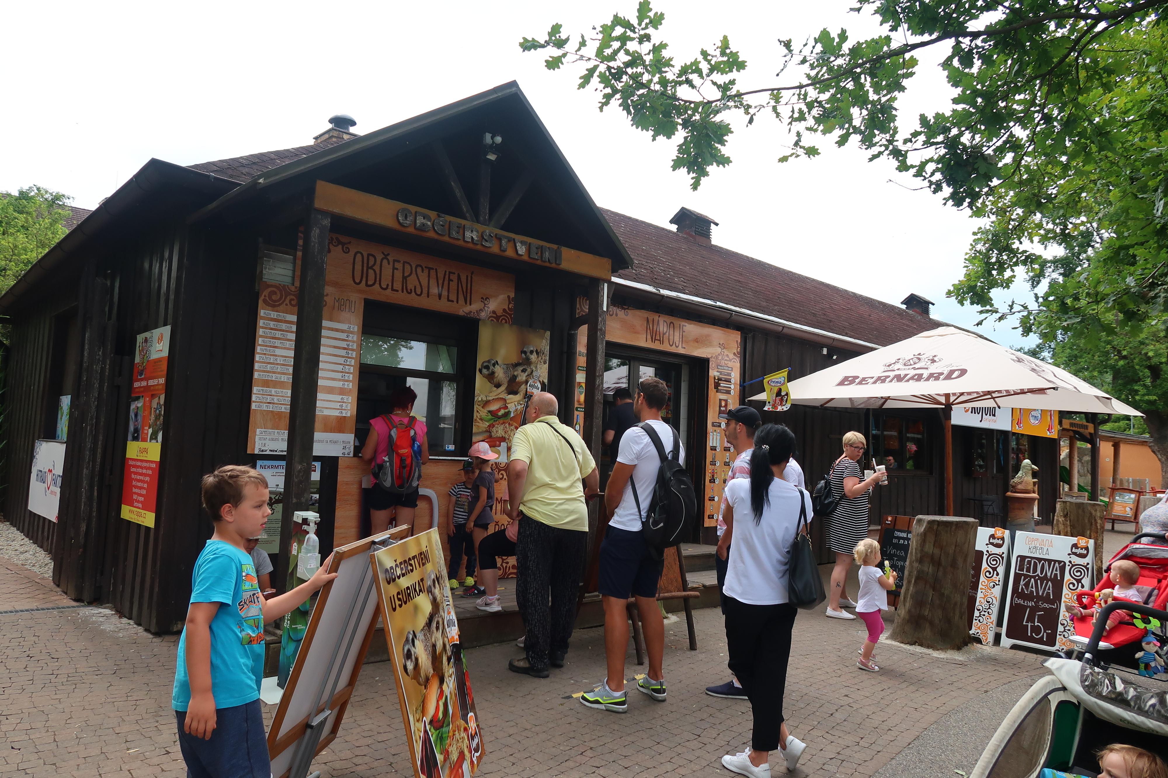 Občerstvení U Surikat