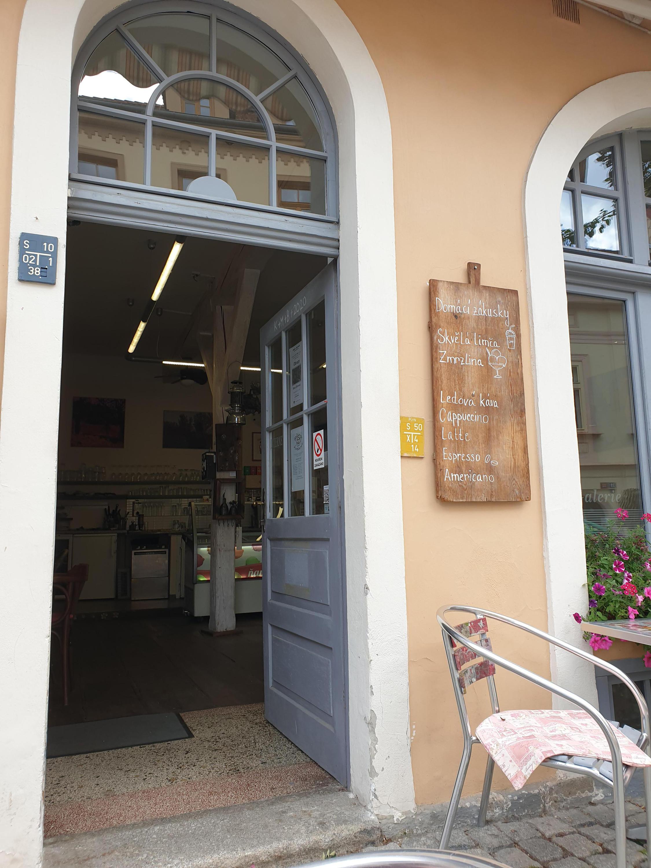 Kavárna Galerie Café foto 5