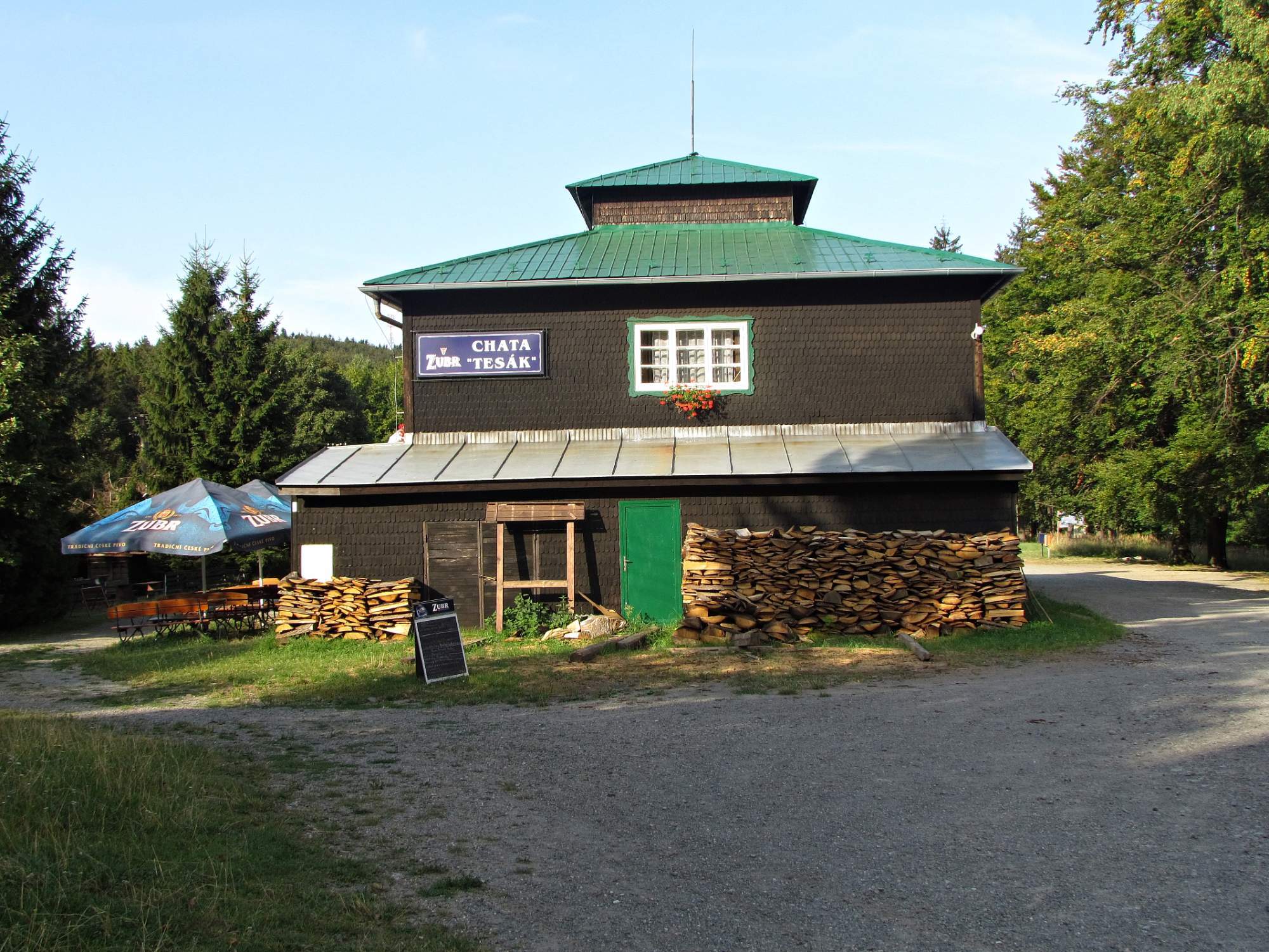 Tesák - Restaurace Chata foto 5