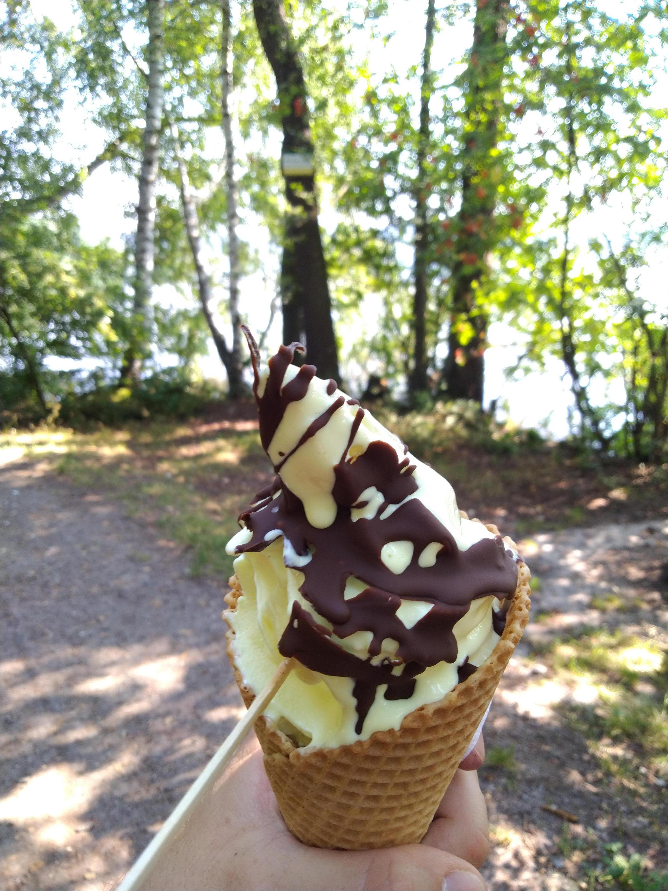 Zmrzlina U Leknínu foto 5