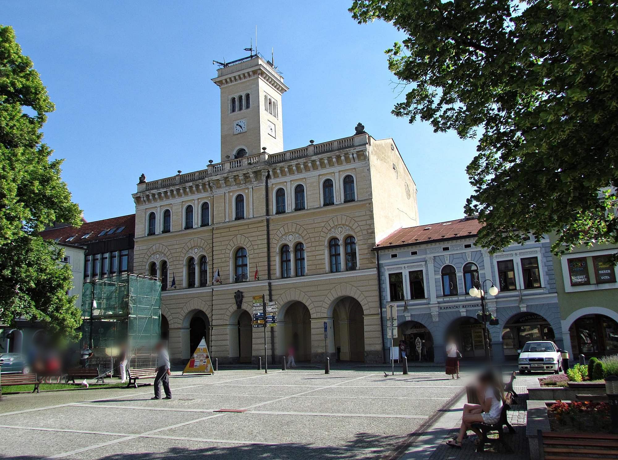 Frenštát pod Radhoštěm - městský úřad foto 6