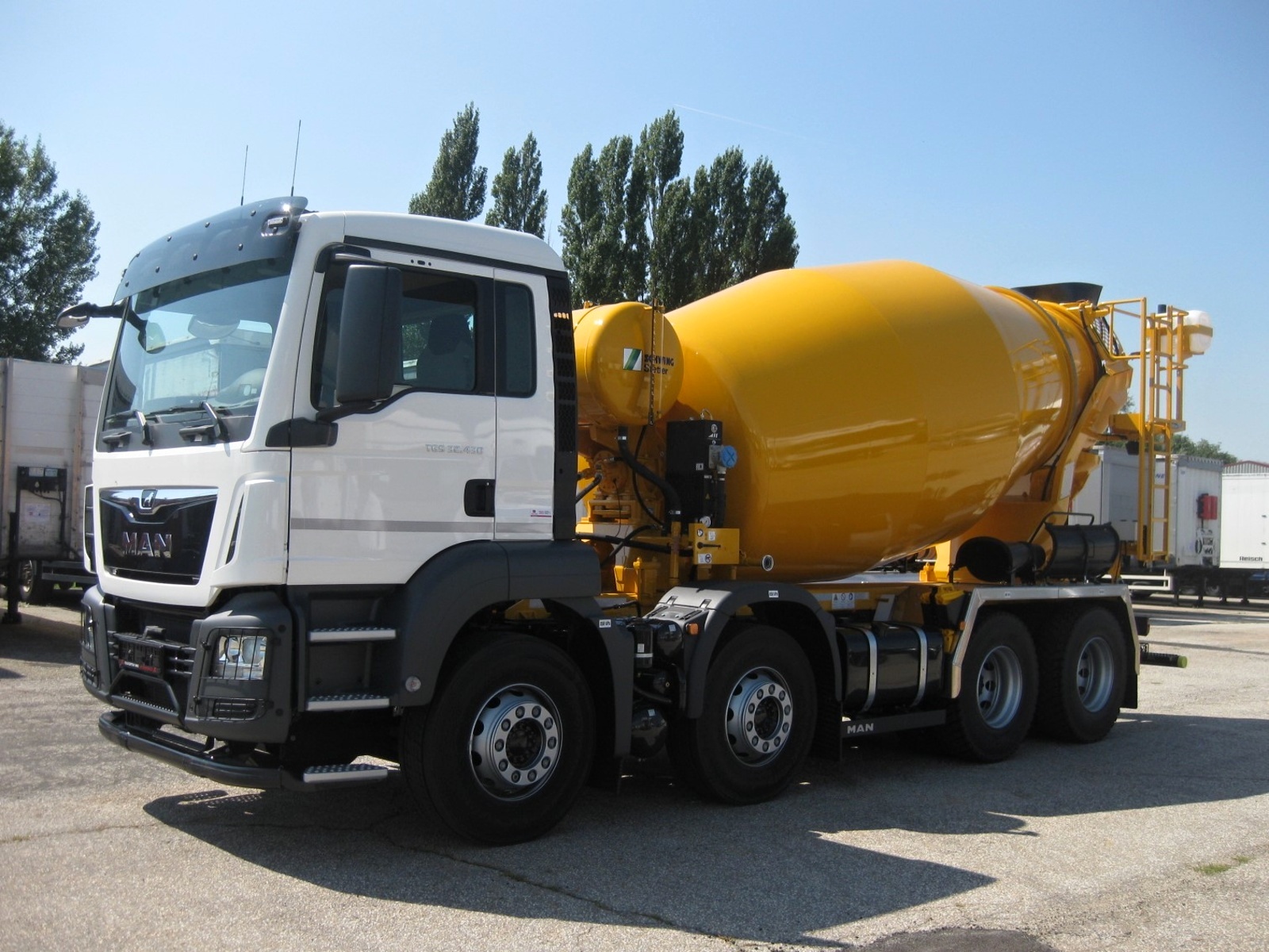 AUTOMARKET TRUCKS s.r.o. foto 3