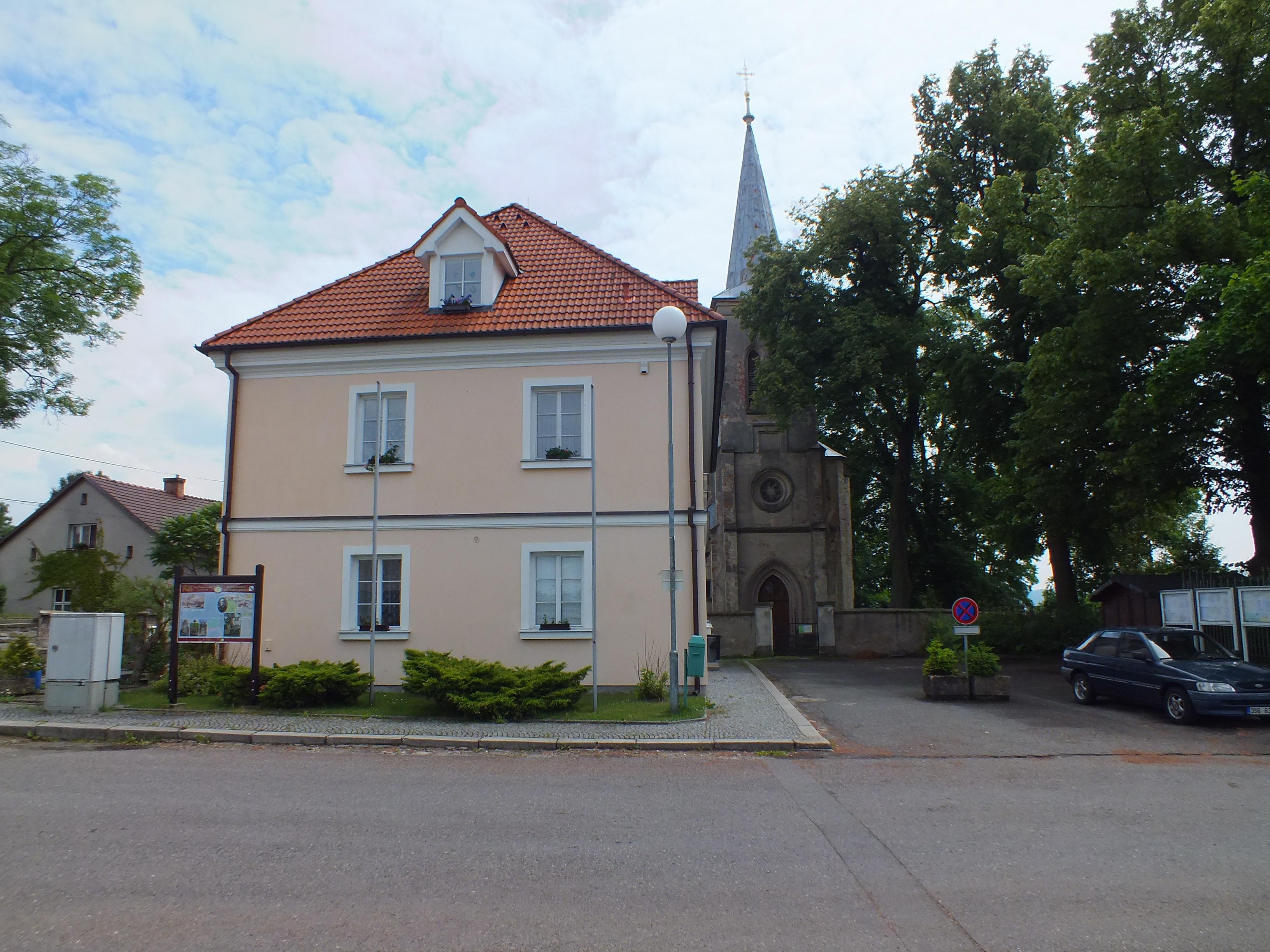 Klášter Hradiště nad Jizerou - obecní úřad