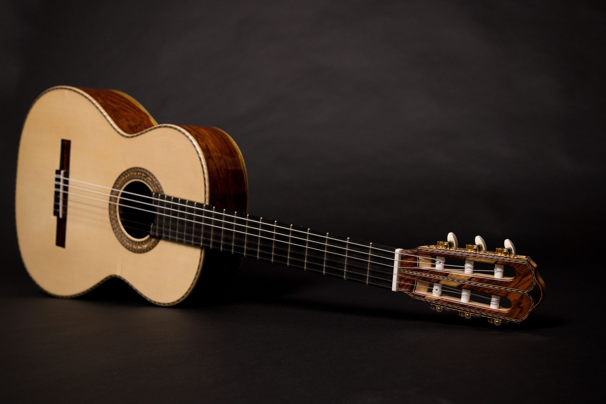 Prazan Guitars foto 4