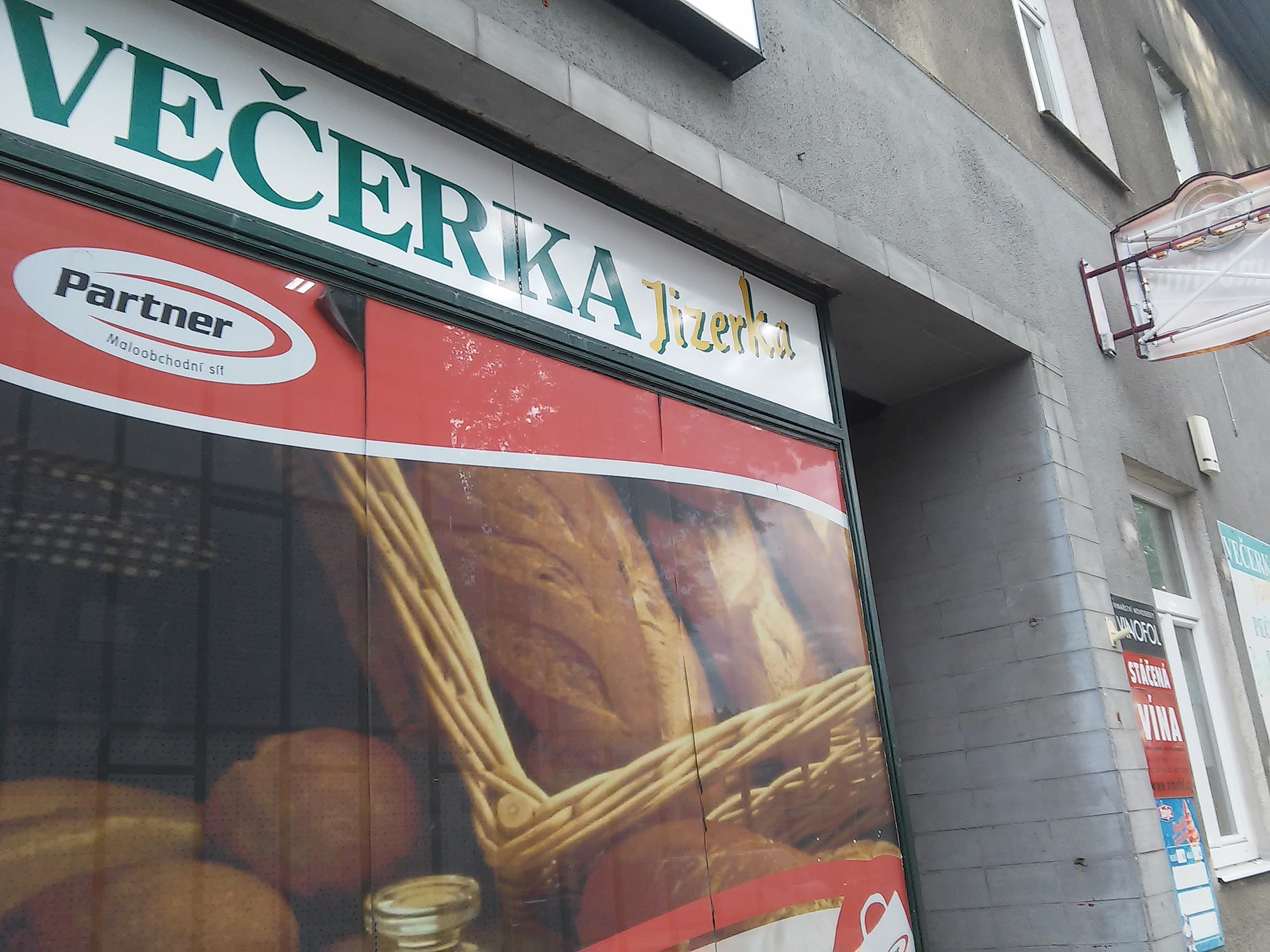 Potraviny Krkonošská 489 foto 2