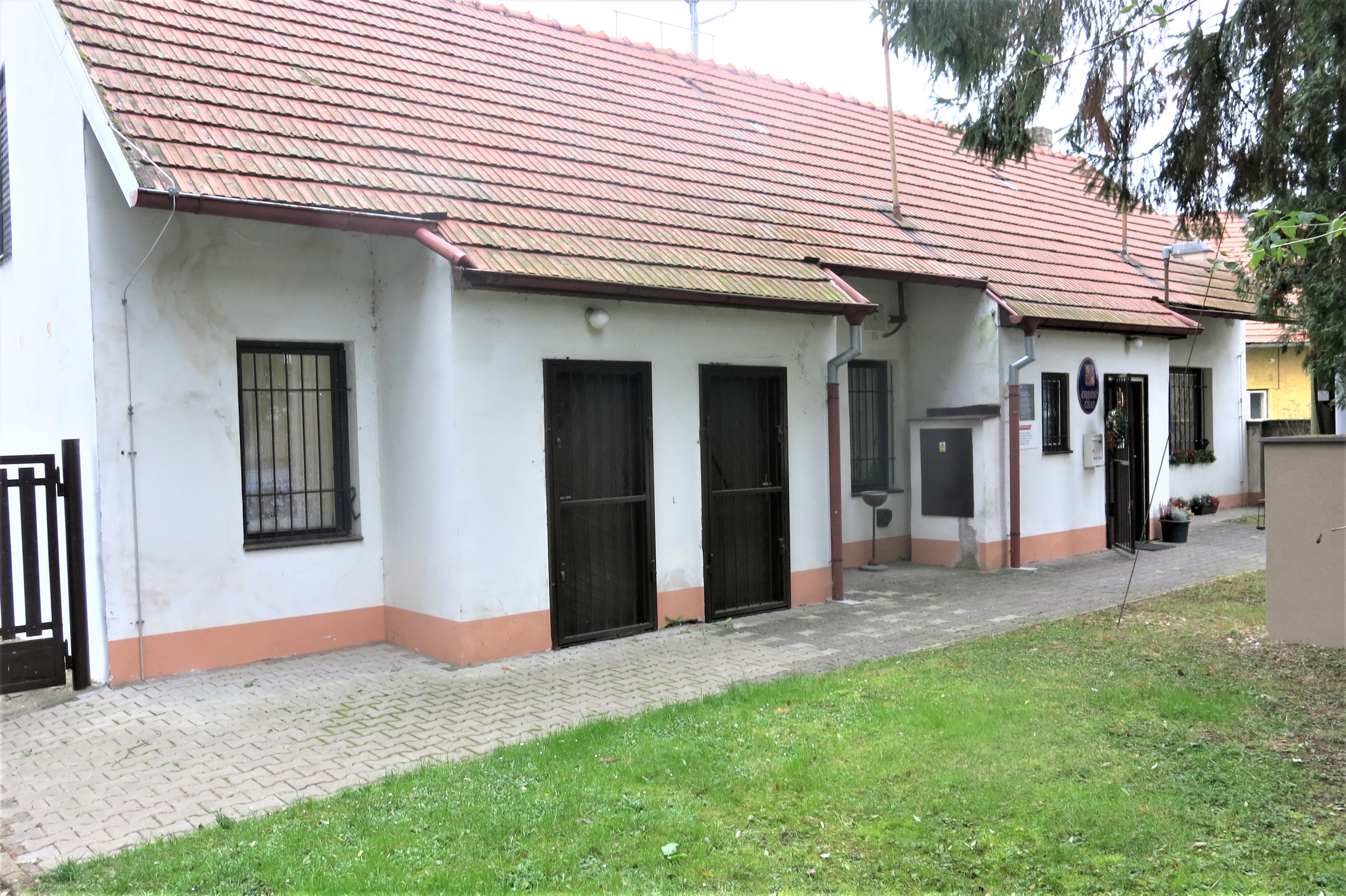 Kostomlátky - obecní úřad