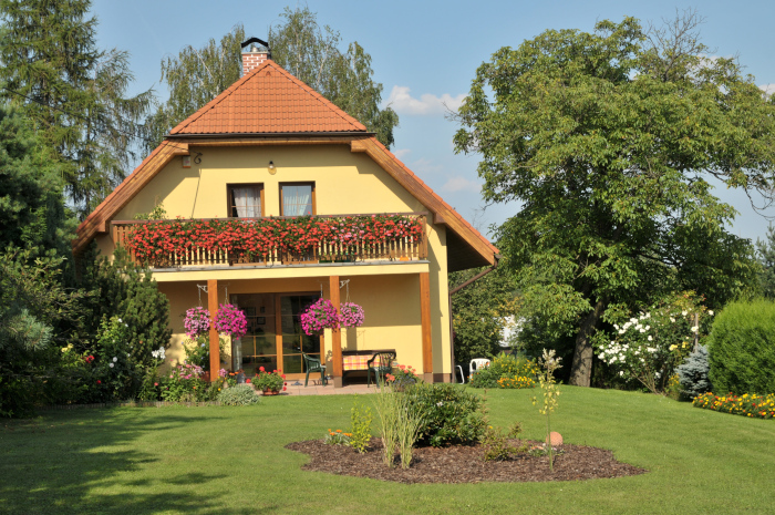 EXAMPLE, spol. s r.o. foto 2