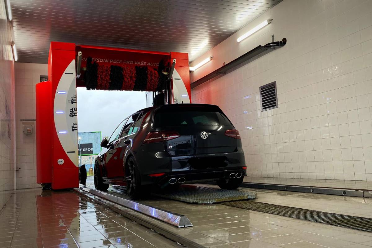 Mycí linka ORLEN foto 2