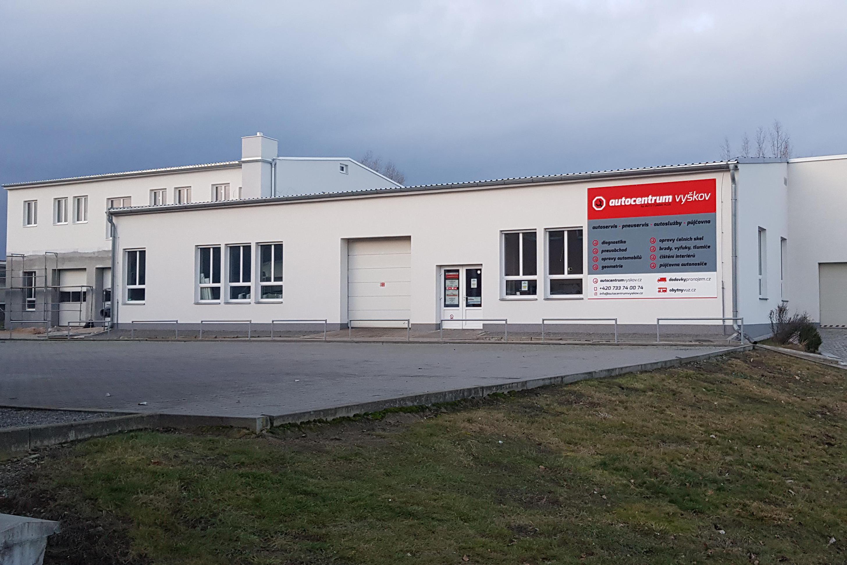 Ruční automyčka - Autocentrum Vyškov