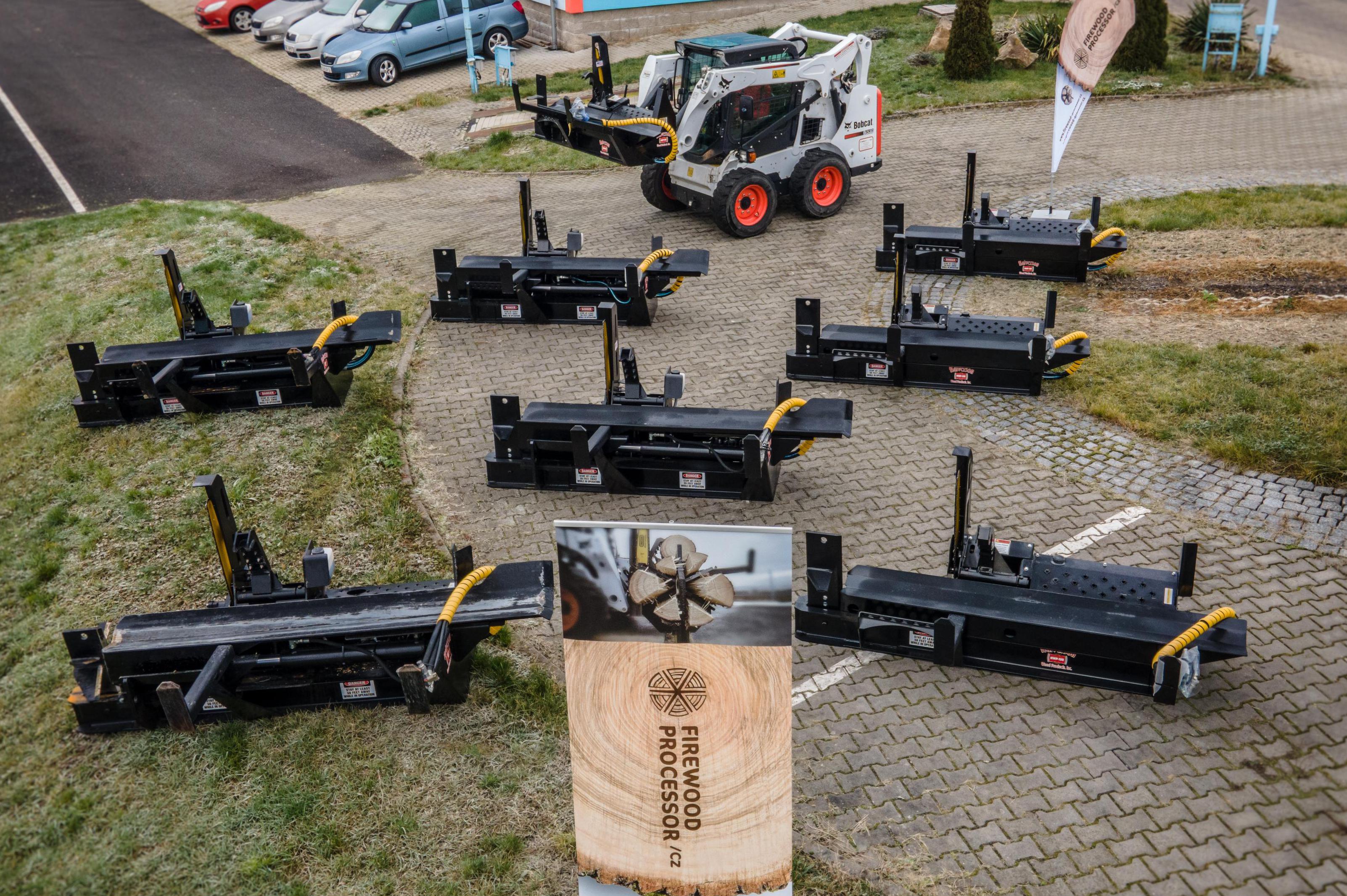 Jan Bukovský,  Firewood-processor