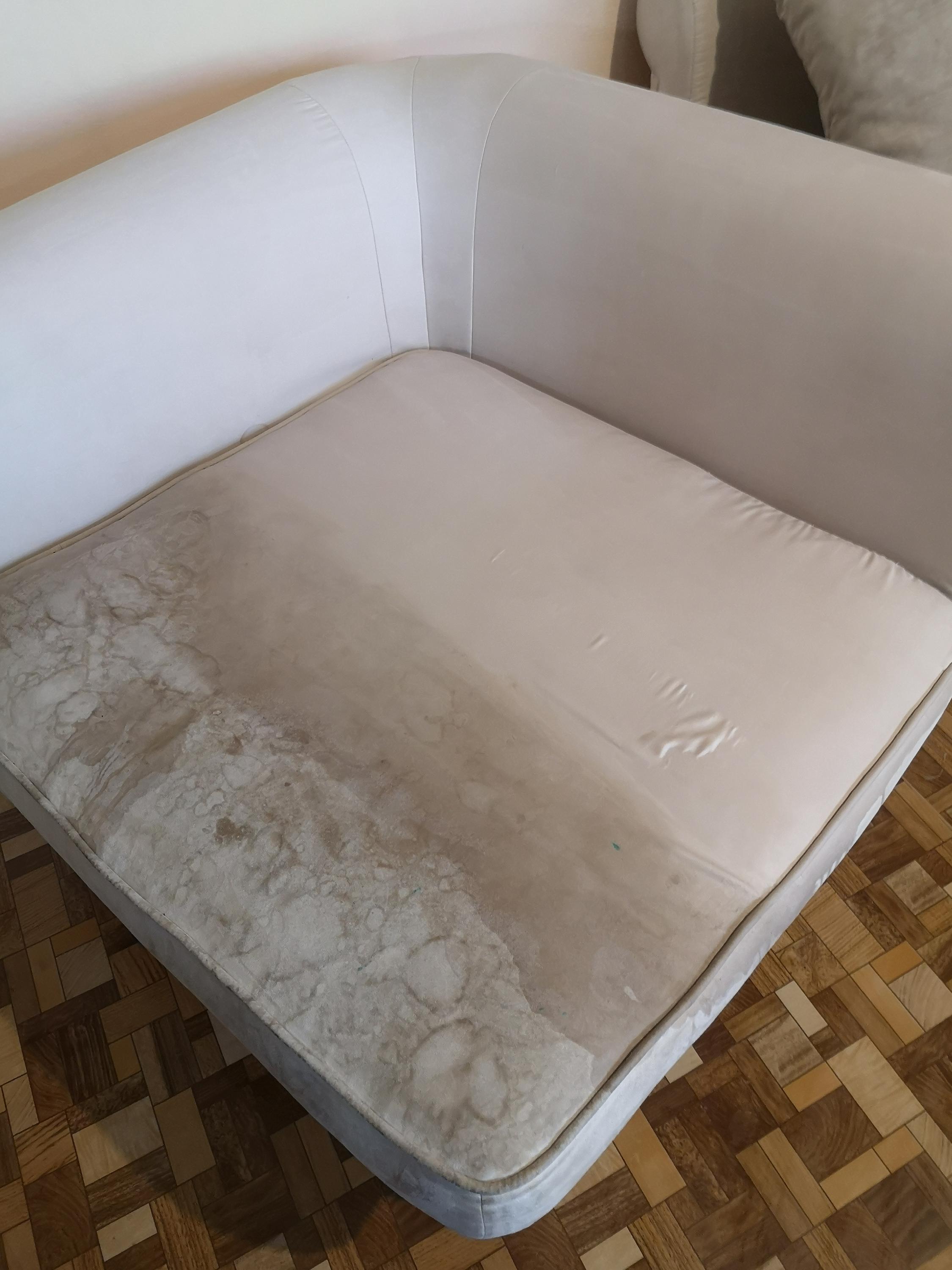 Čištění koberců a čalounění foto 4