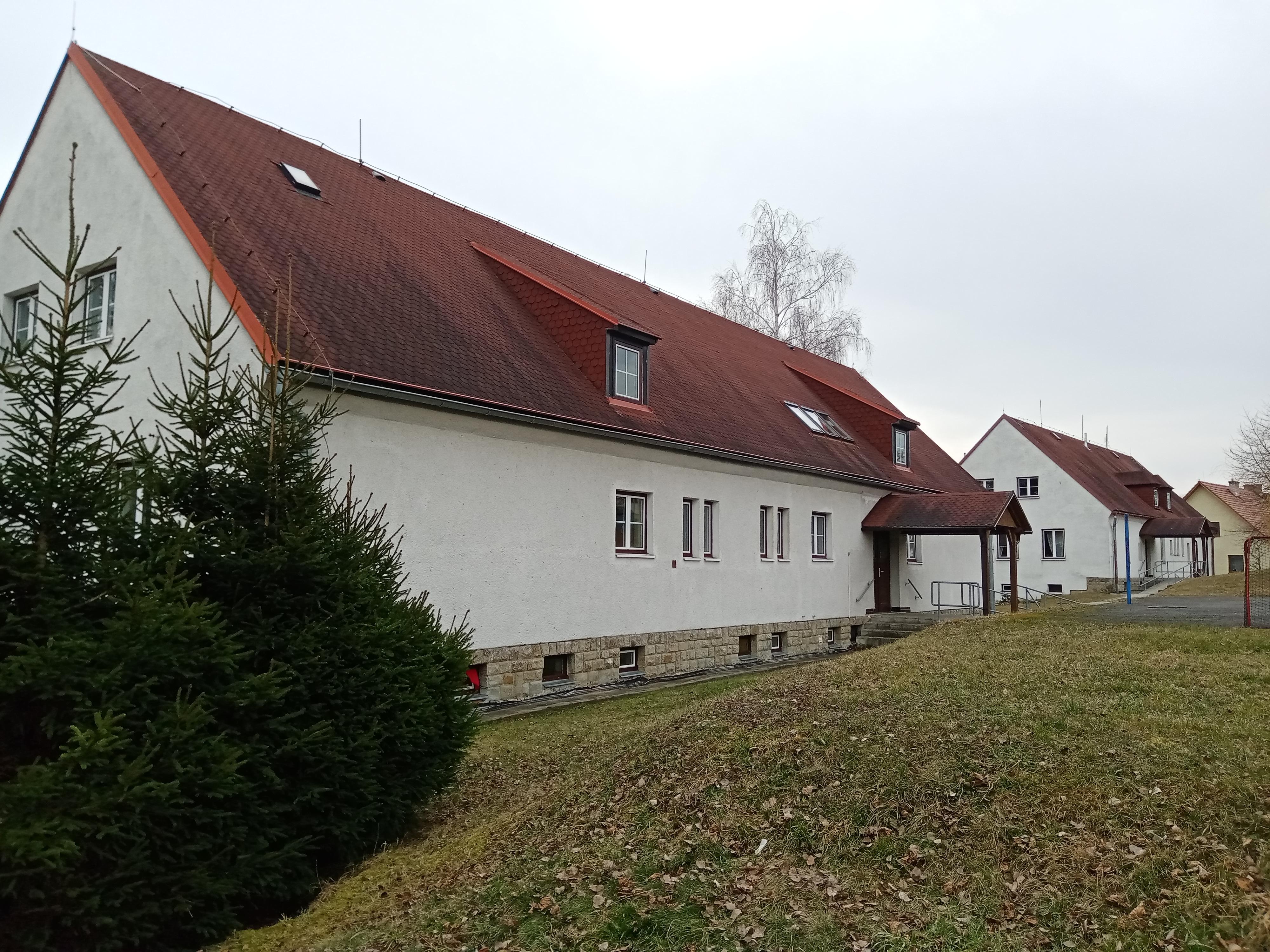 Základní škola Horní Lideč 130 foto 2