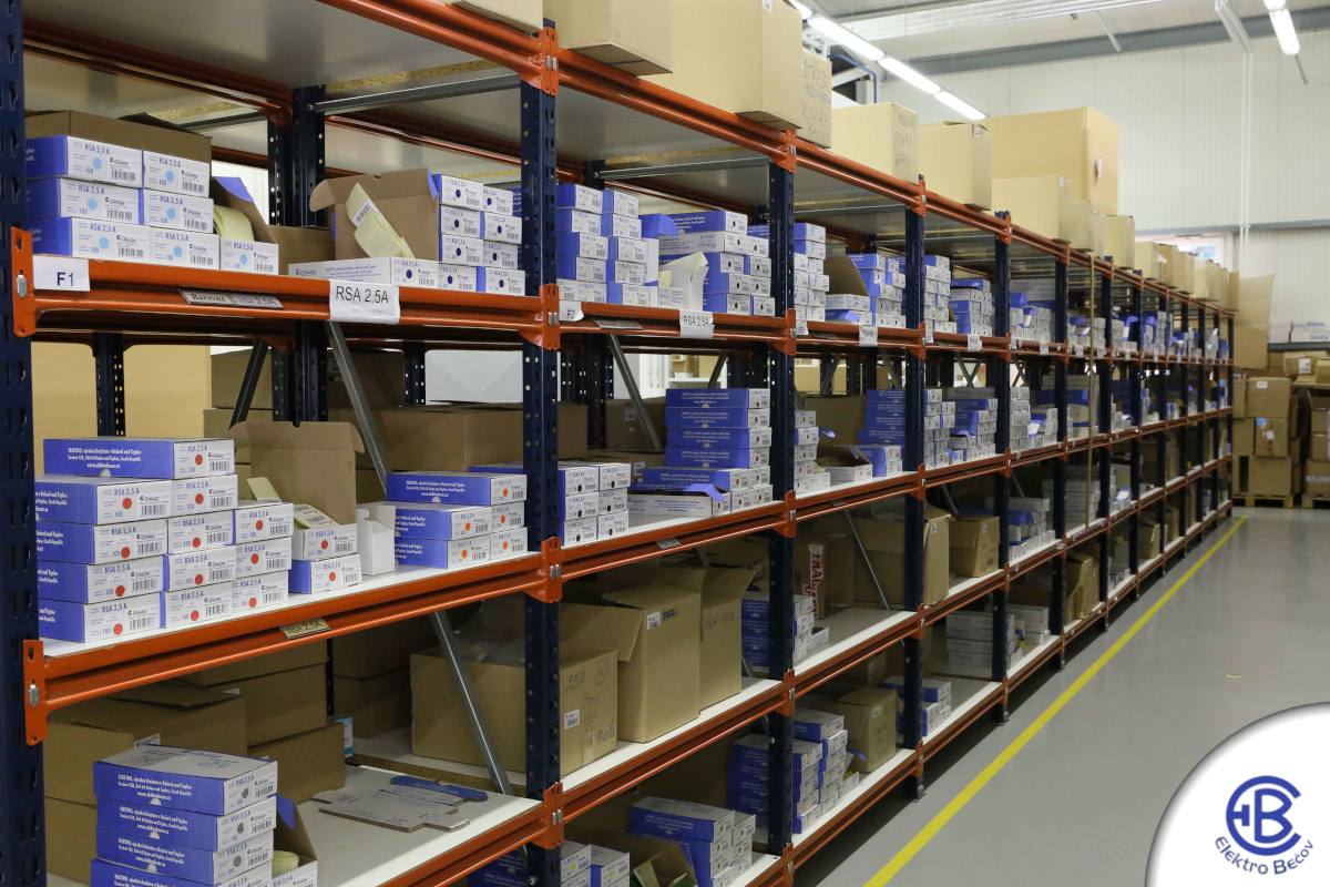 Elektro, výrobní družstvo v Bečově nad Teplou foto 3