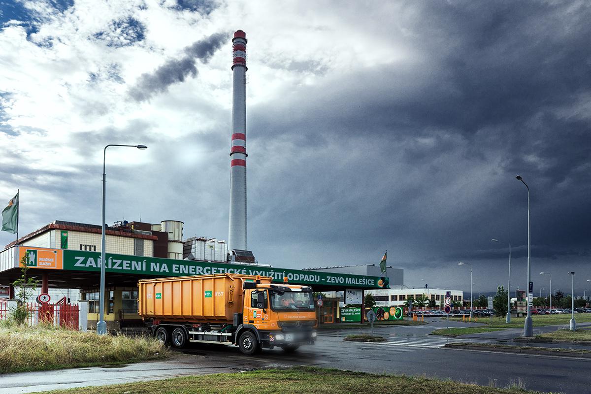 Odstraňování odpadu - Pražské služby foto 5