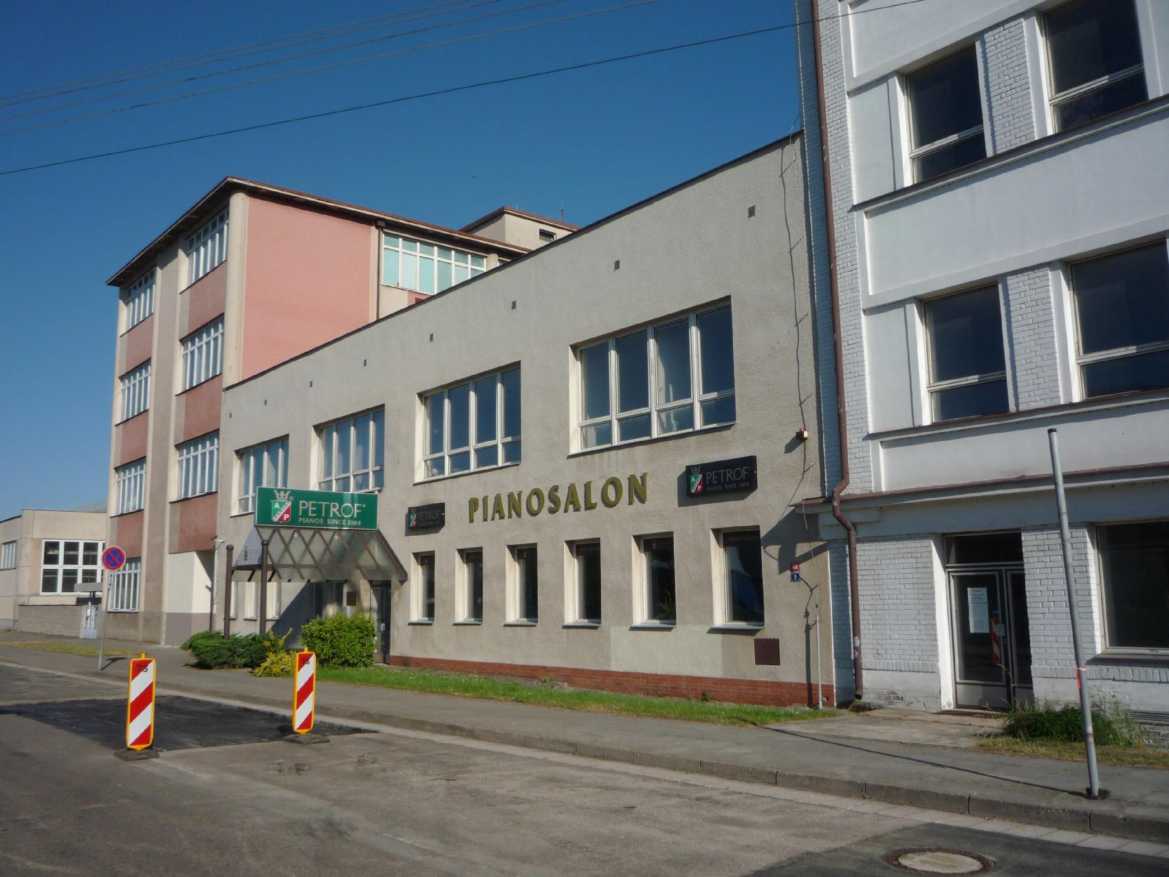 PETROF, spol. s r.o. foto 3