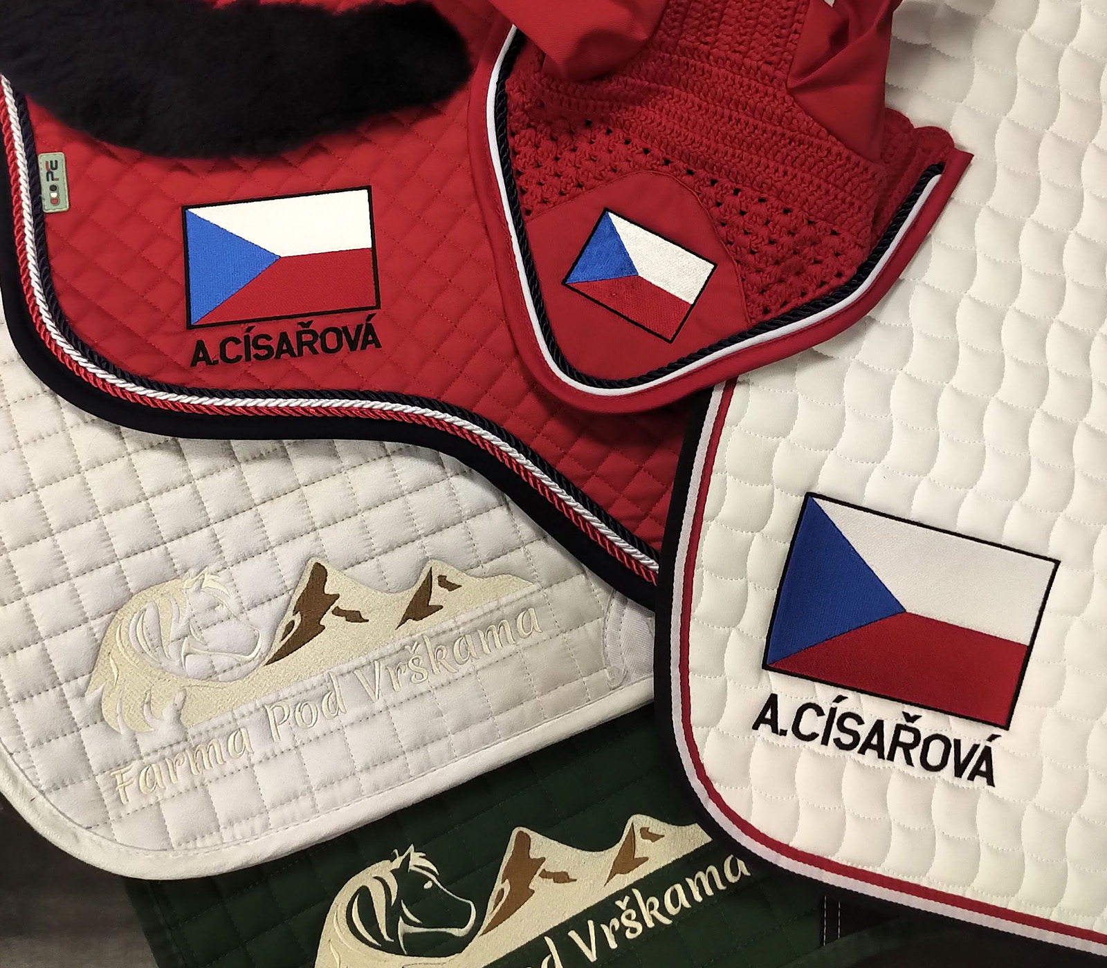 DERY EMBROI | PODSEDLOVKY.CZ foto 2