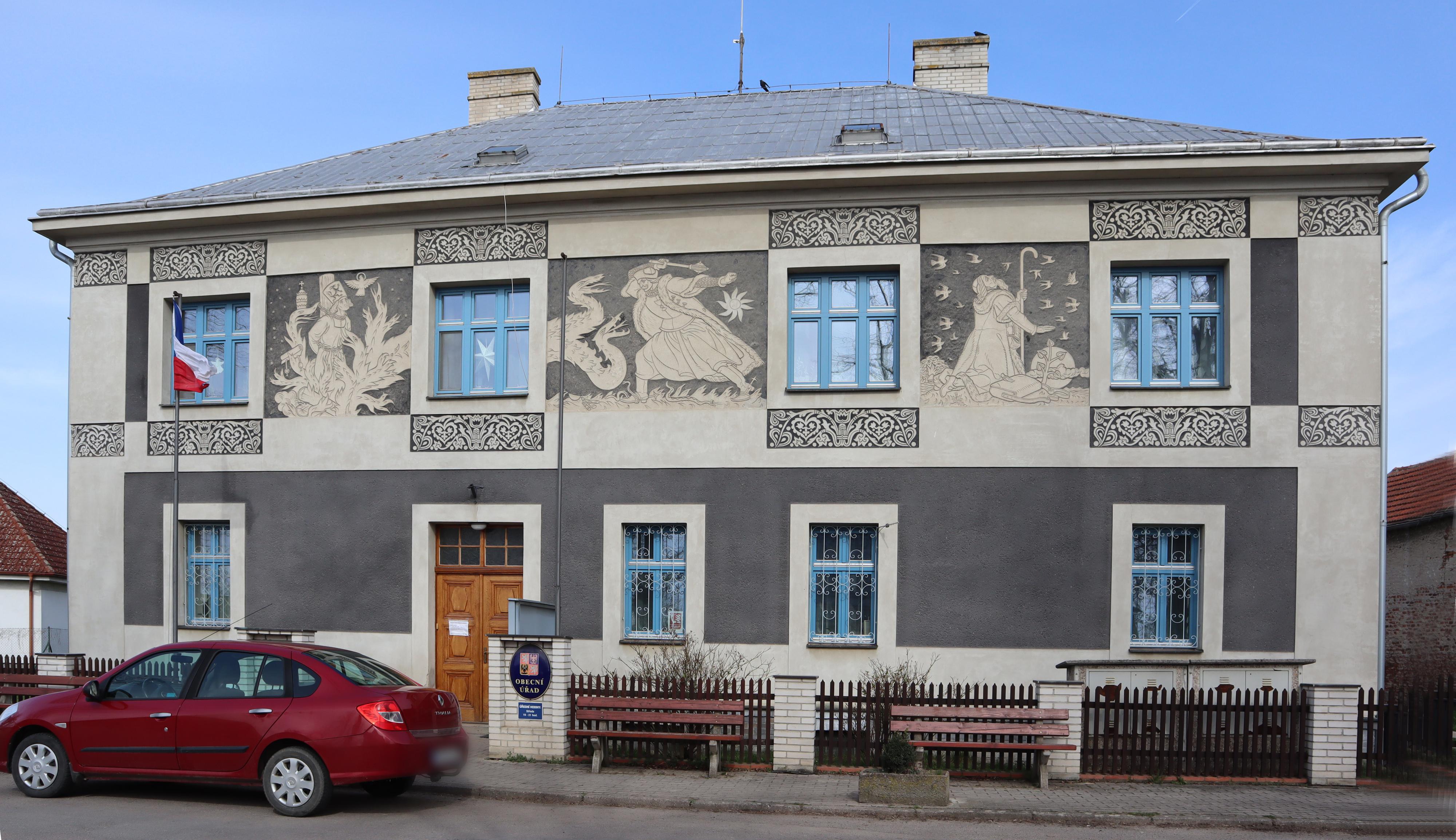 Uhersko - obecní úřad