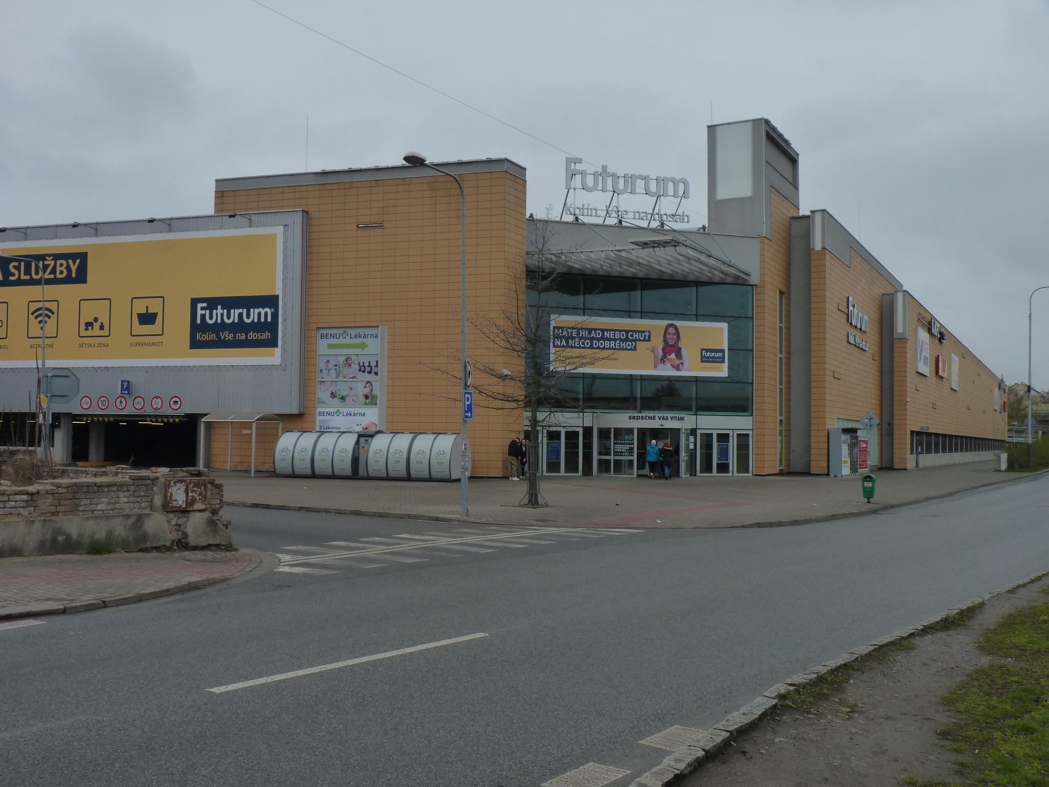 OC Futurum Kolín foto 3