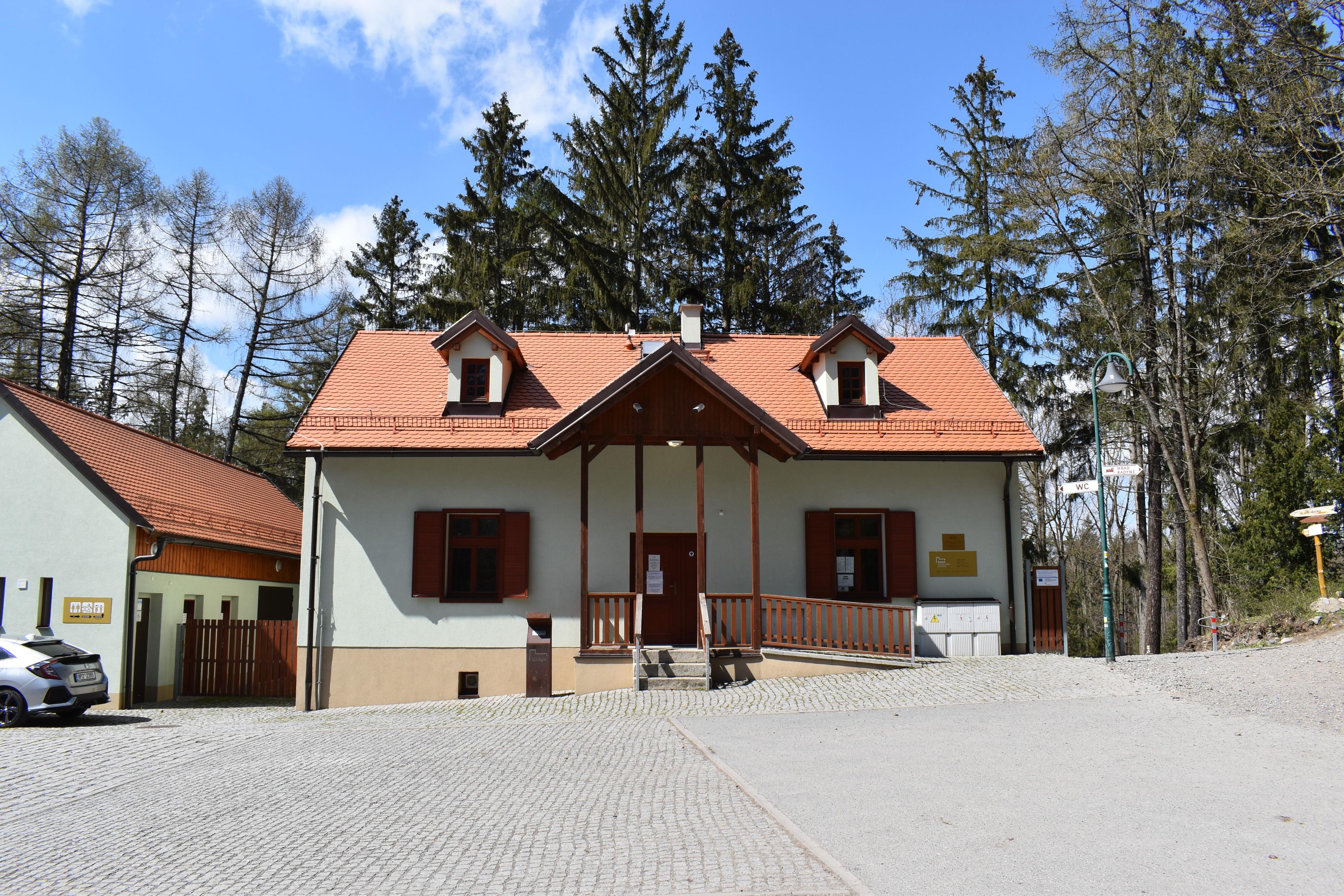 Centrum služeb pro turisty foto 6