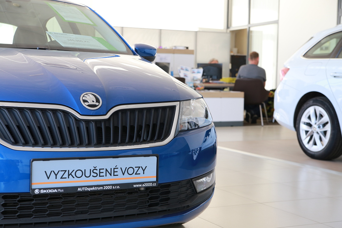 AUTOspektrum 2000 | Cheb | Škoda Plus foto 4