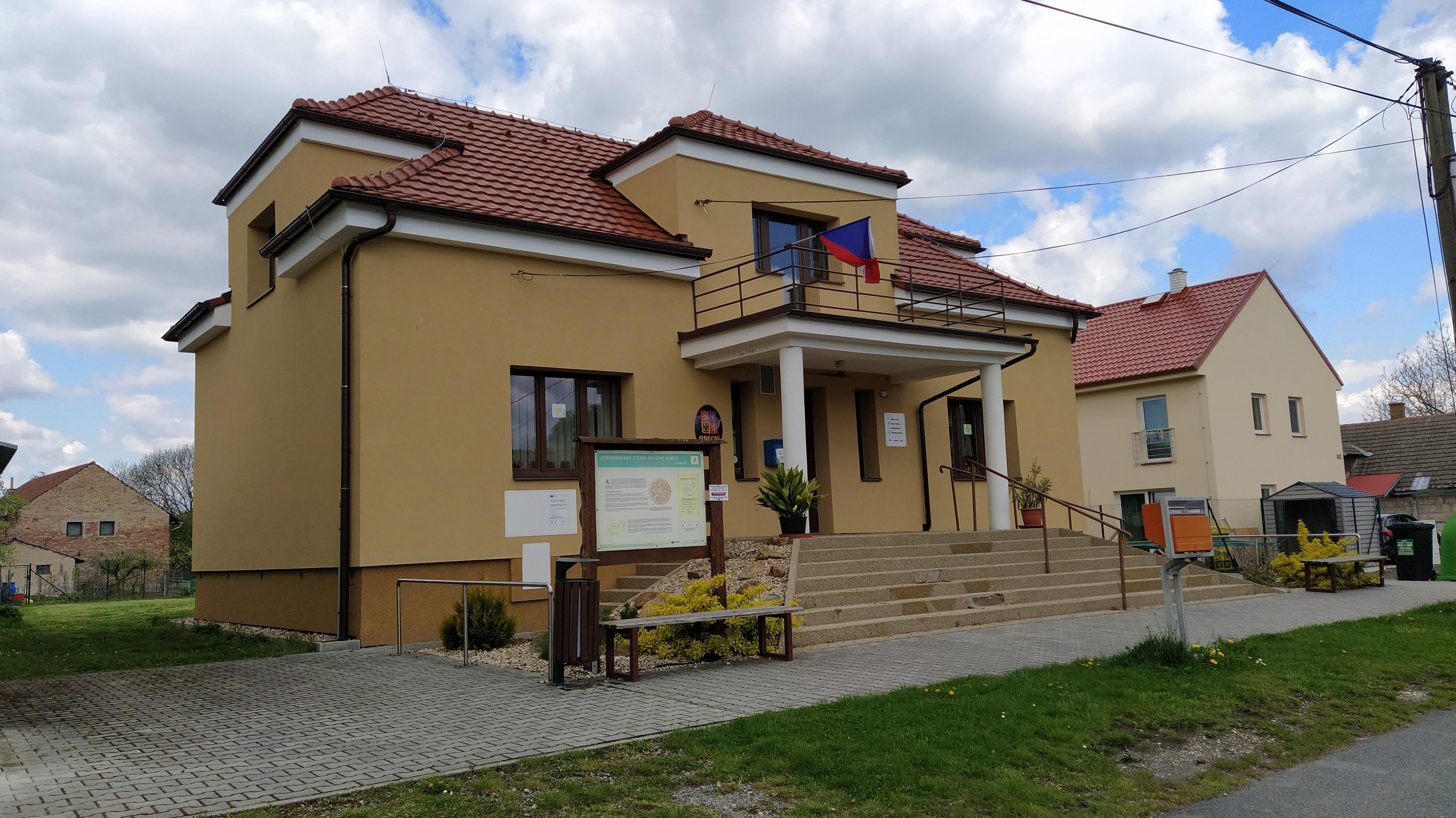 Dobšice - obecní úřad