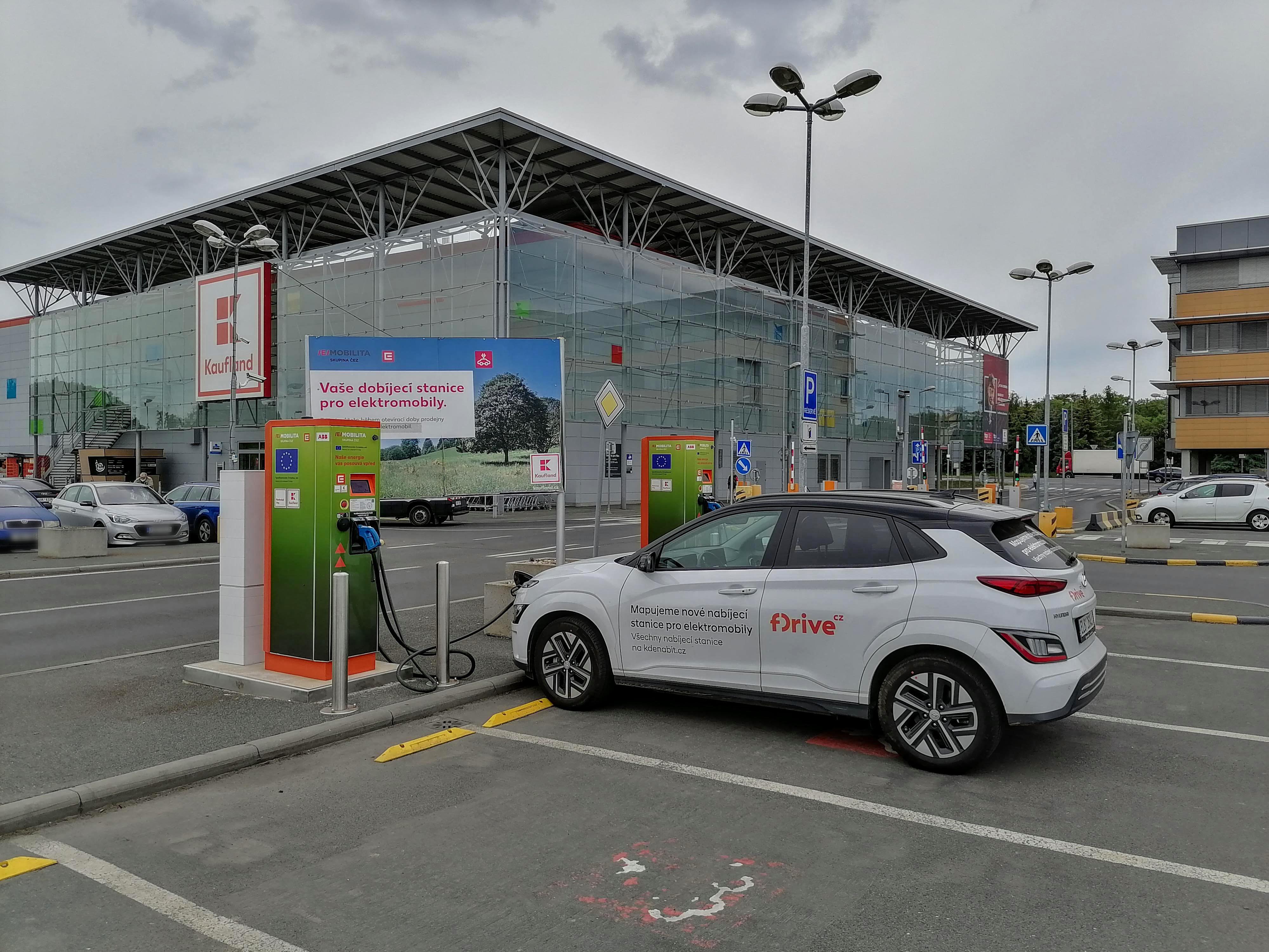 Nabíjecí stanice ČEZ foto 4