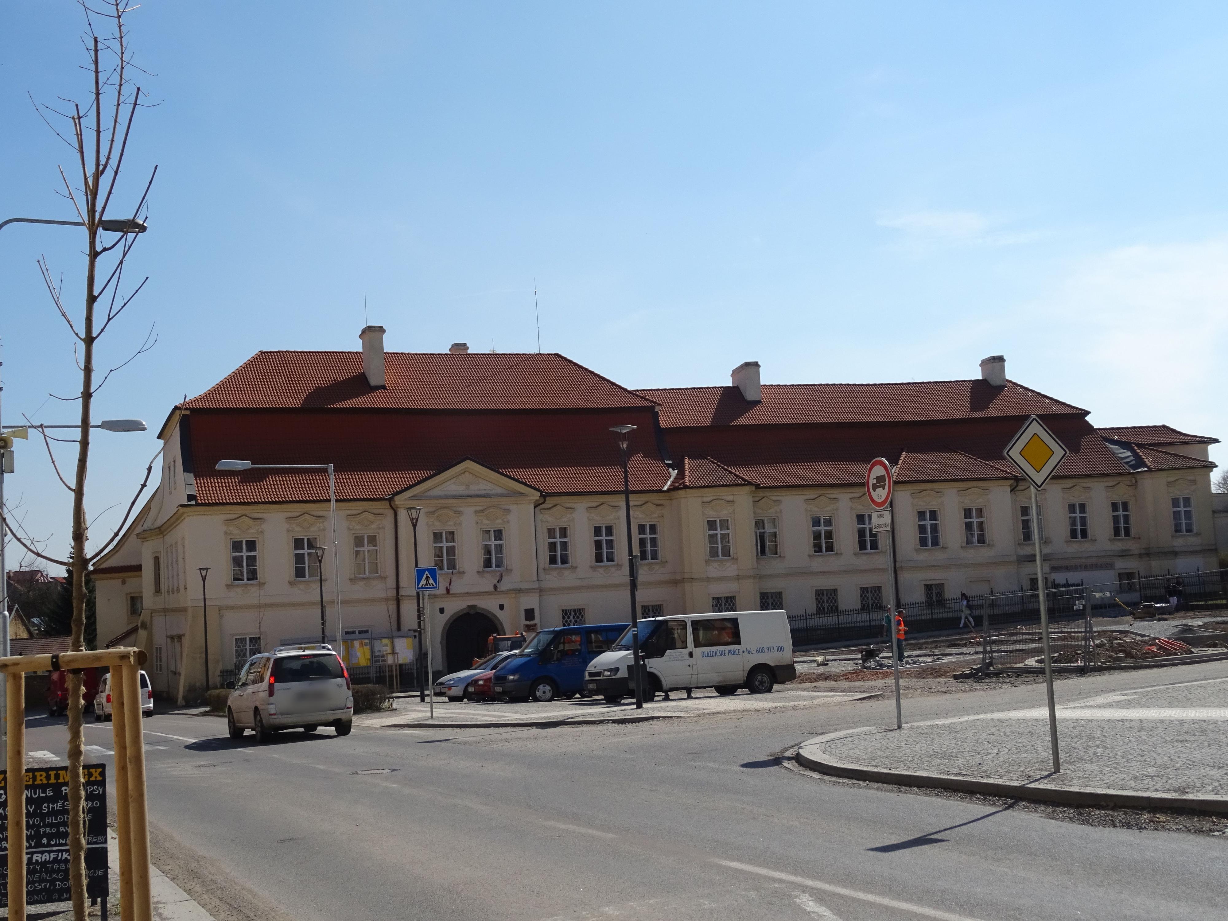 Městský úřad Chrast foto 3