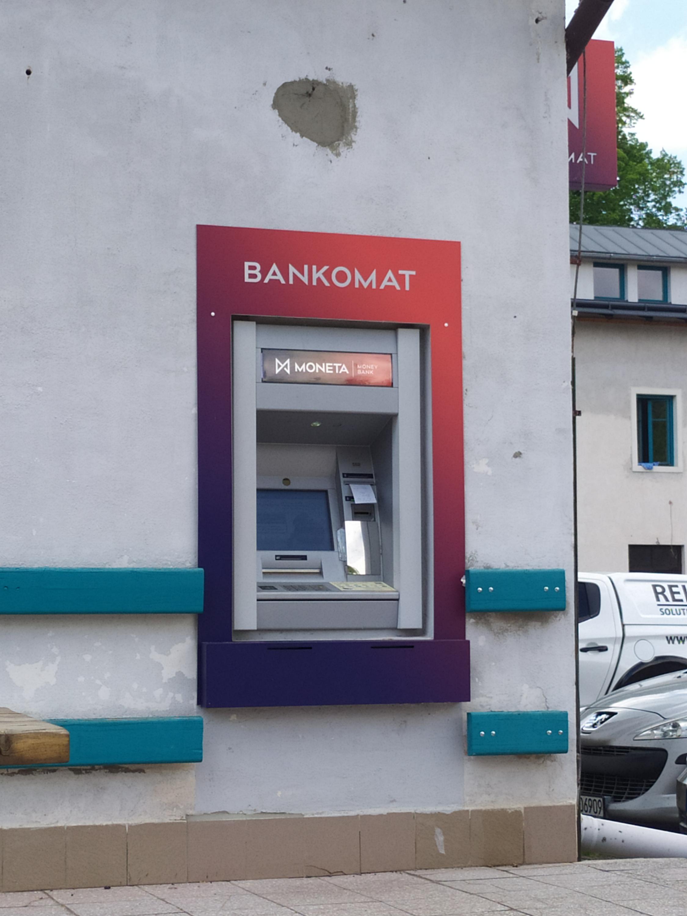 Bankomat MONETA Money Bank foto 2