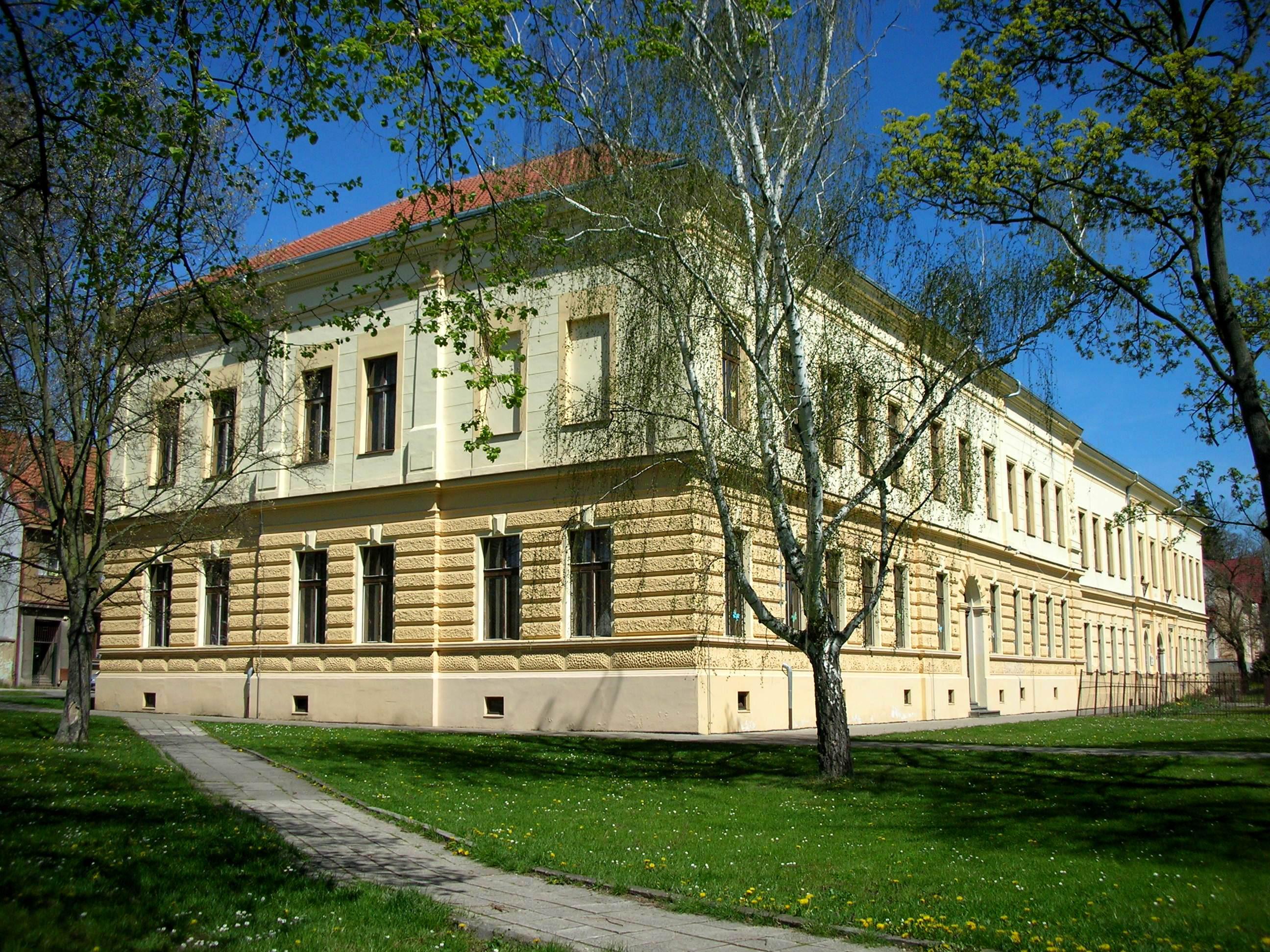 ZŠ a MŠ Kněževes, okres Rakovník