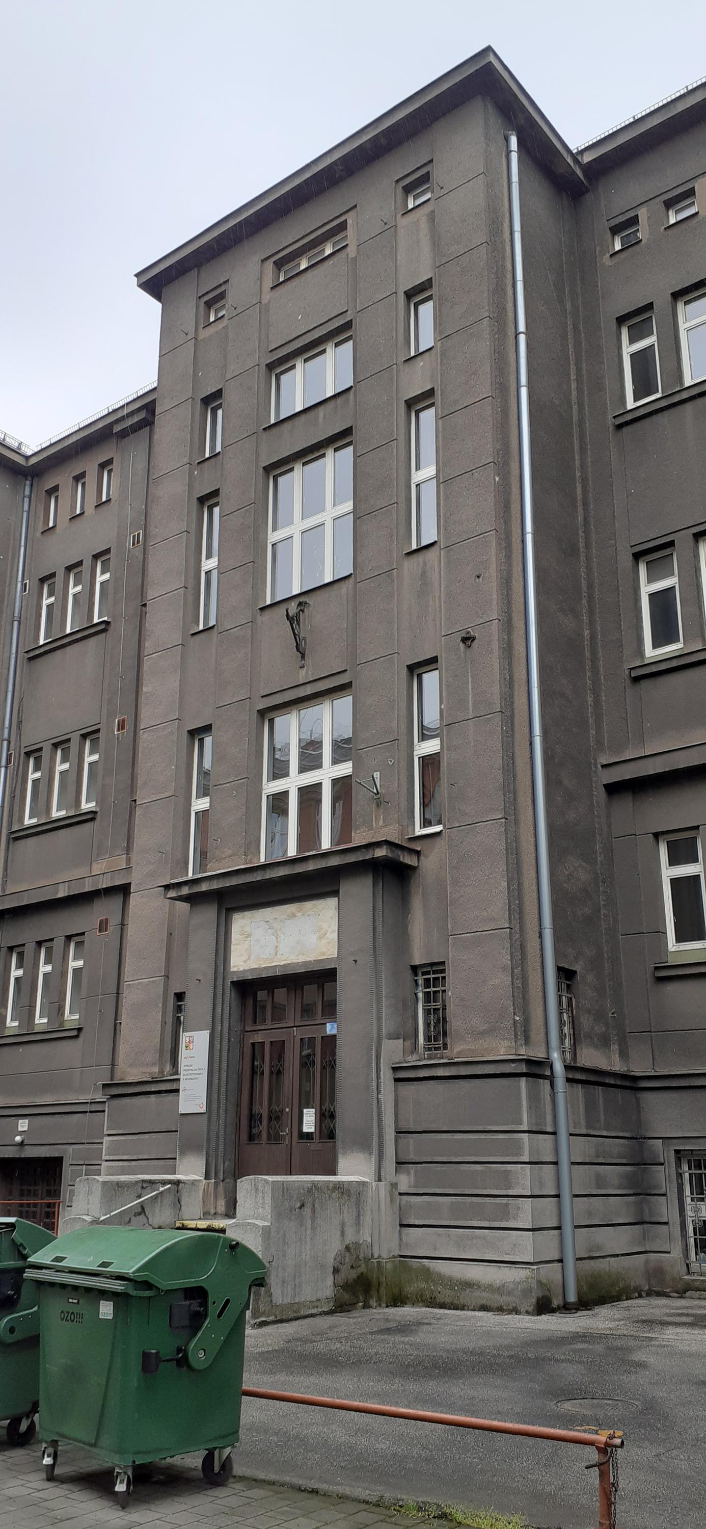 Střední průmyslová škola elektrotechniky a informatiky, Ostrava foto 4