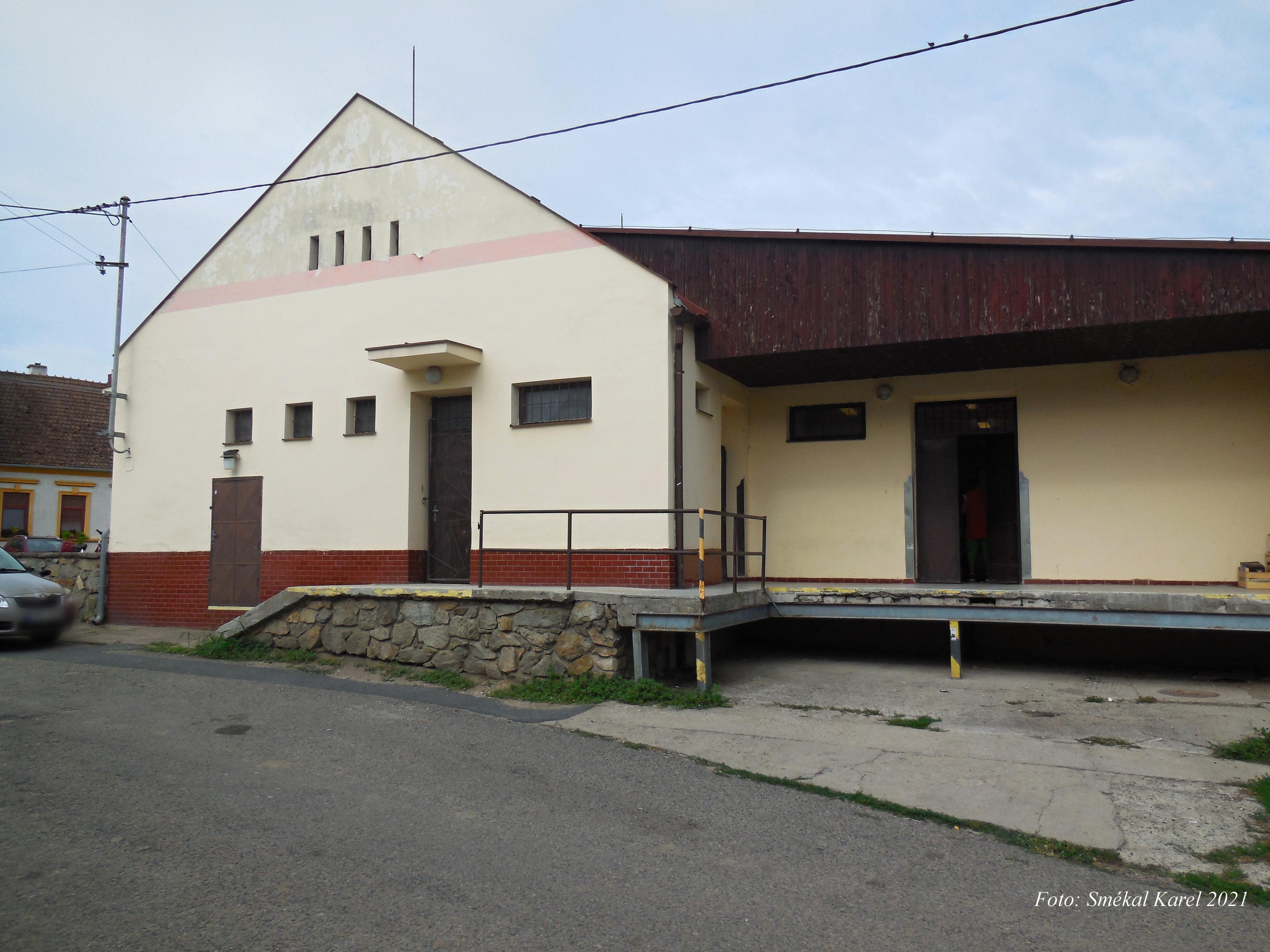 COOP - Jednota, spotřební družstvo v Mikulově foto 5