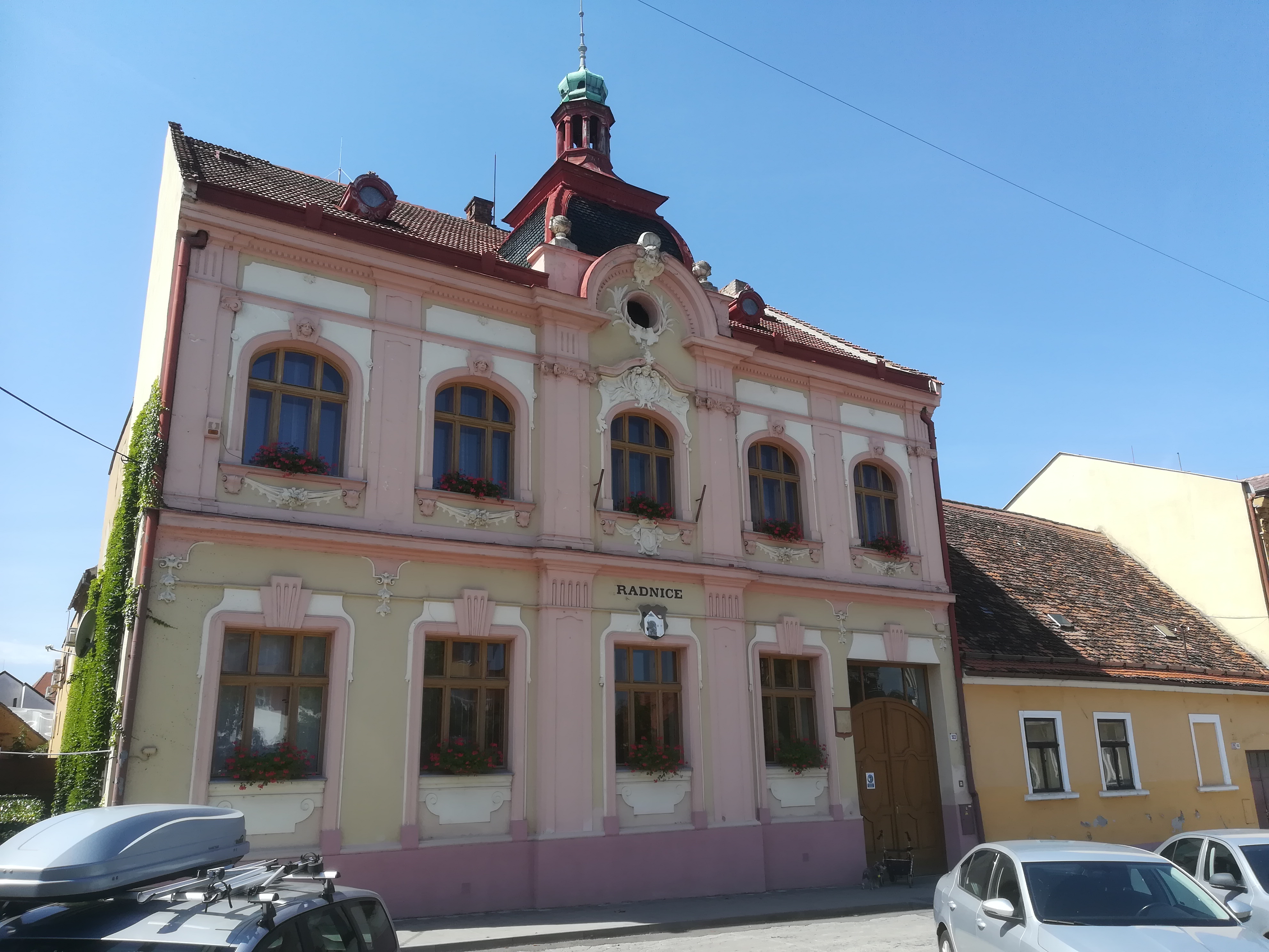 Strážnice - městský úřad foto 2