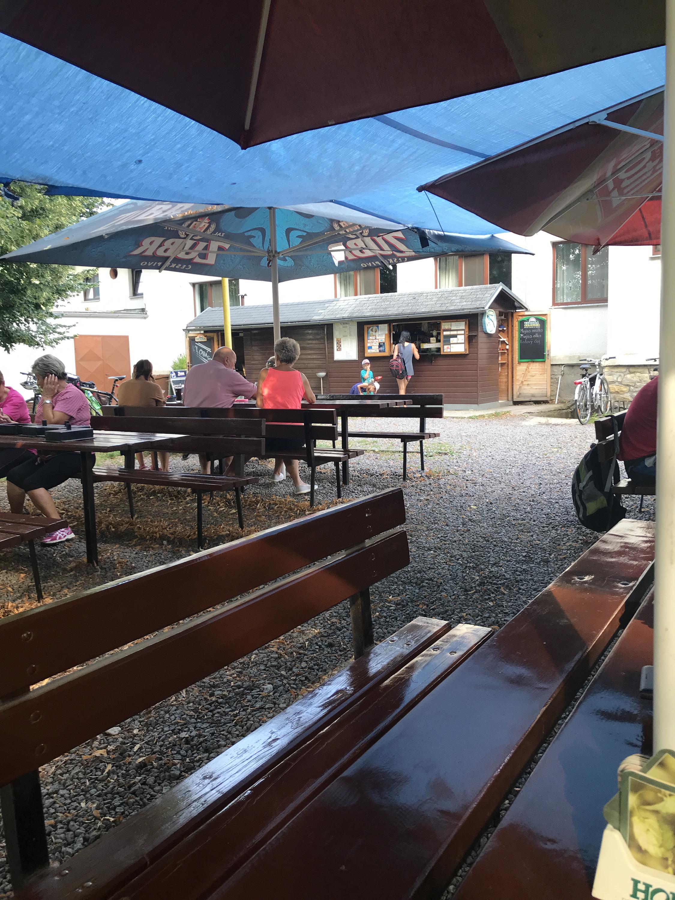 Pivnice u Kačera foto 2