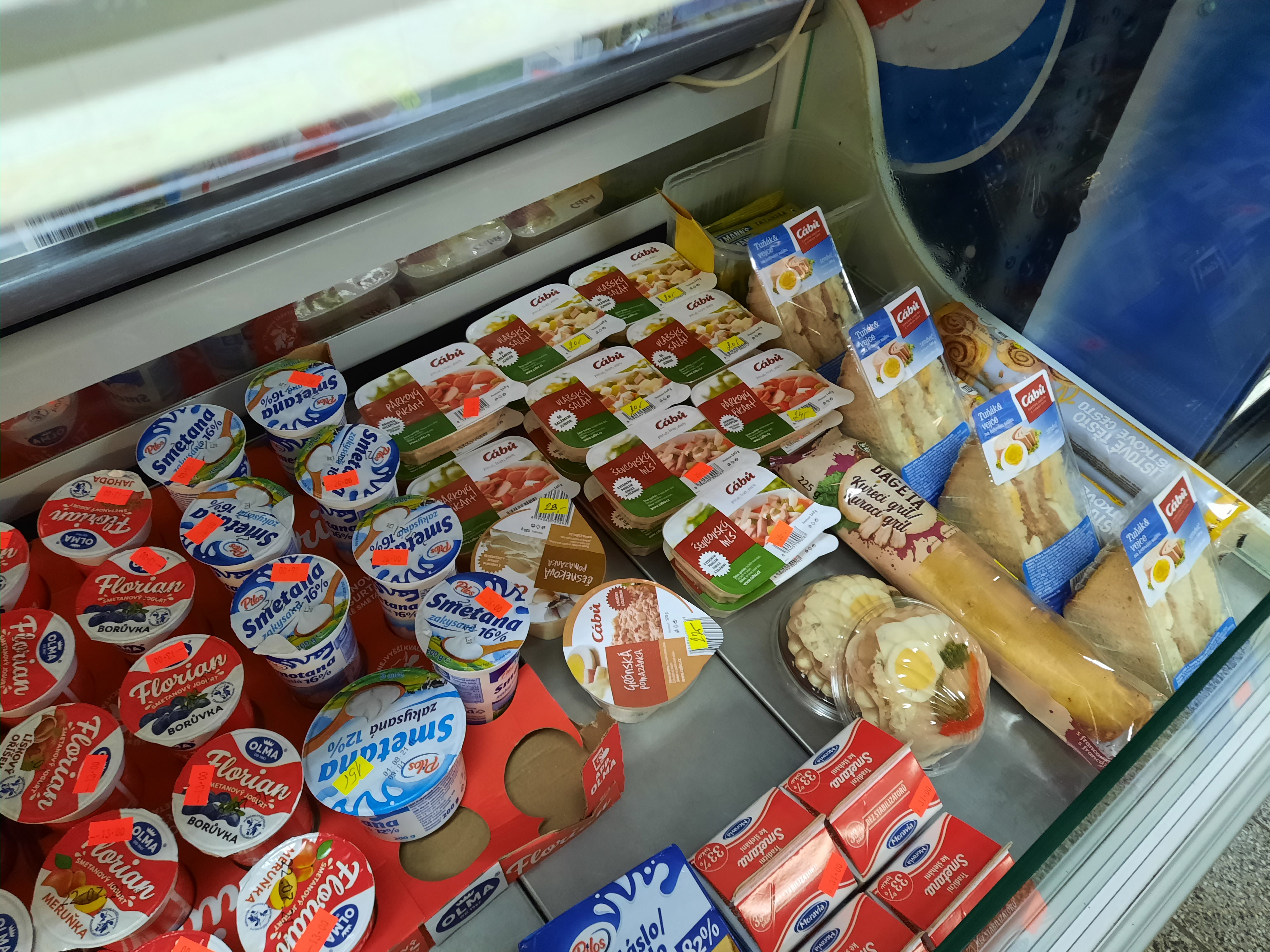 Potraviny Zlatá Koruna foto 3