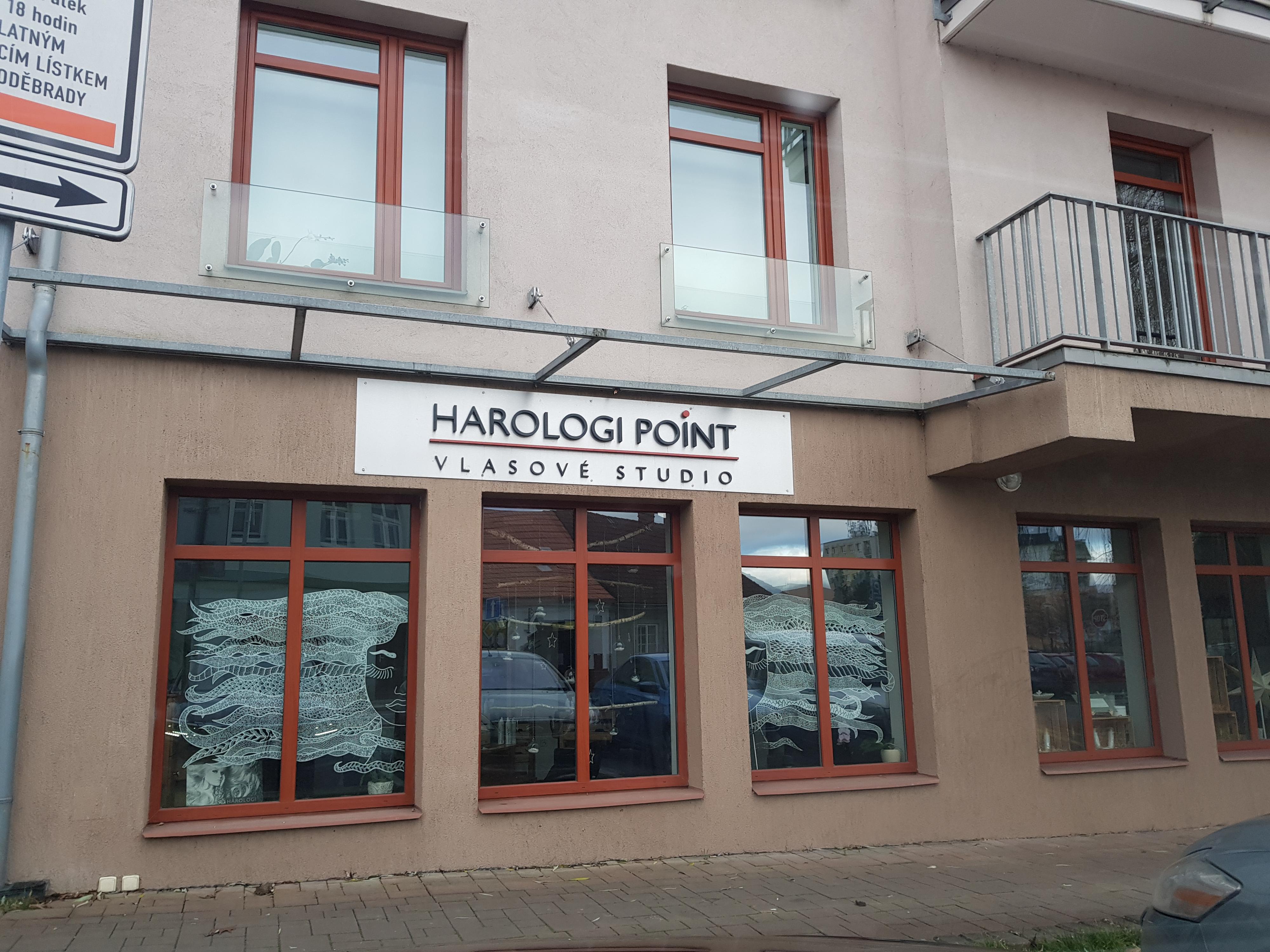 HAROLOGI POINT – vlasové studio foto 2