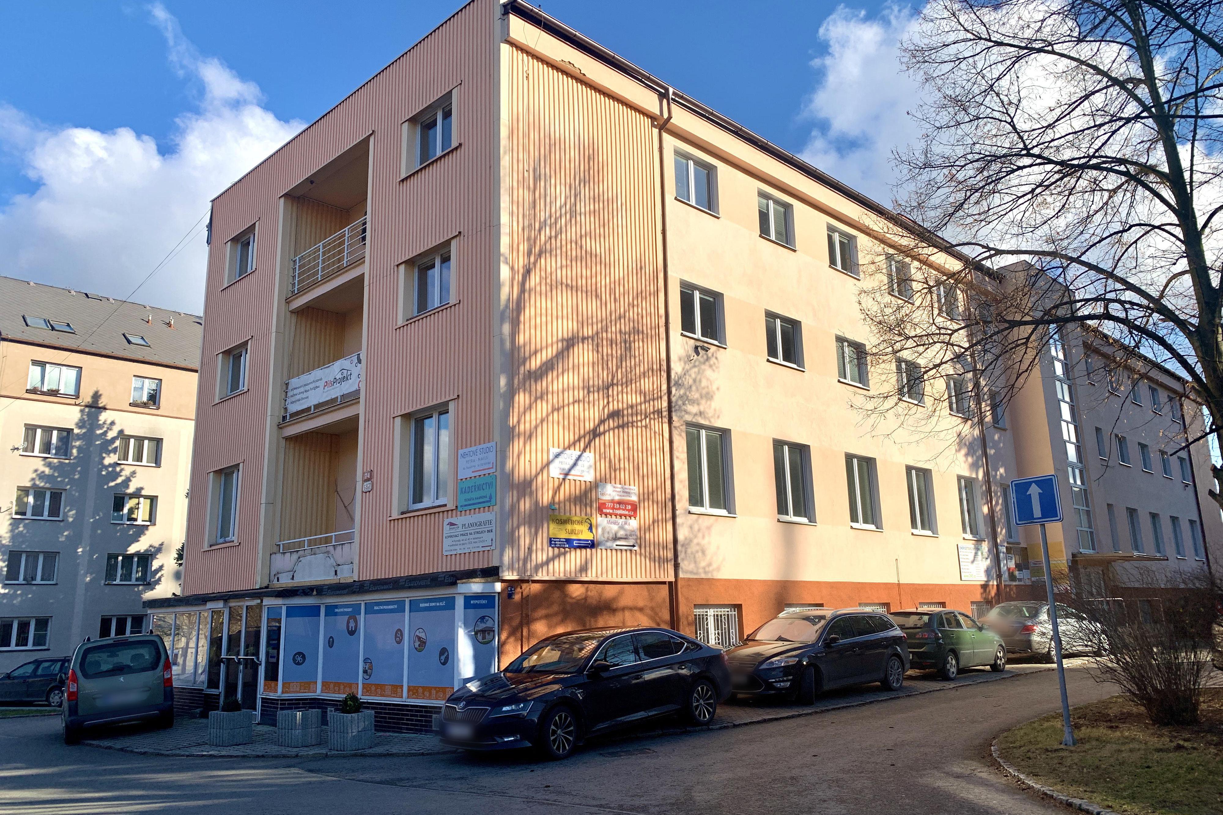 PK REALITNÍ KANCELÁŘ s.r.o. - QARA s.r.o.