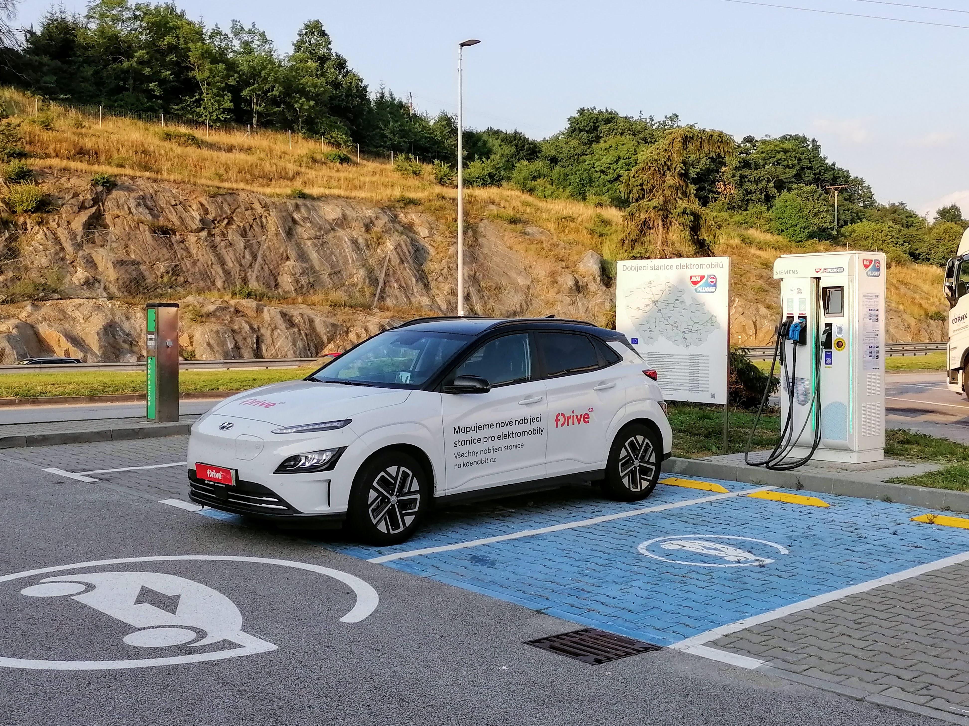 MOL - Nabíjecí stanice