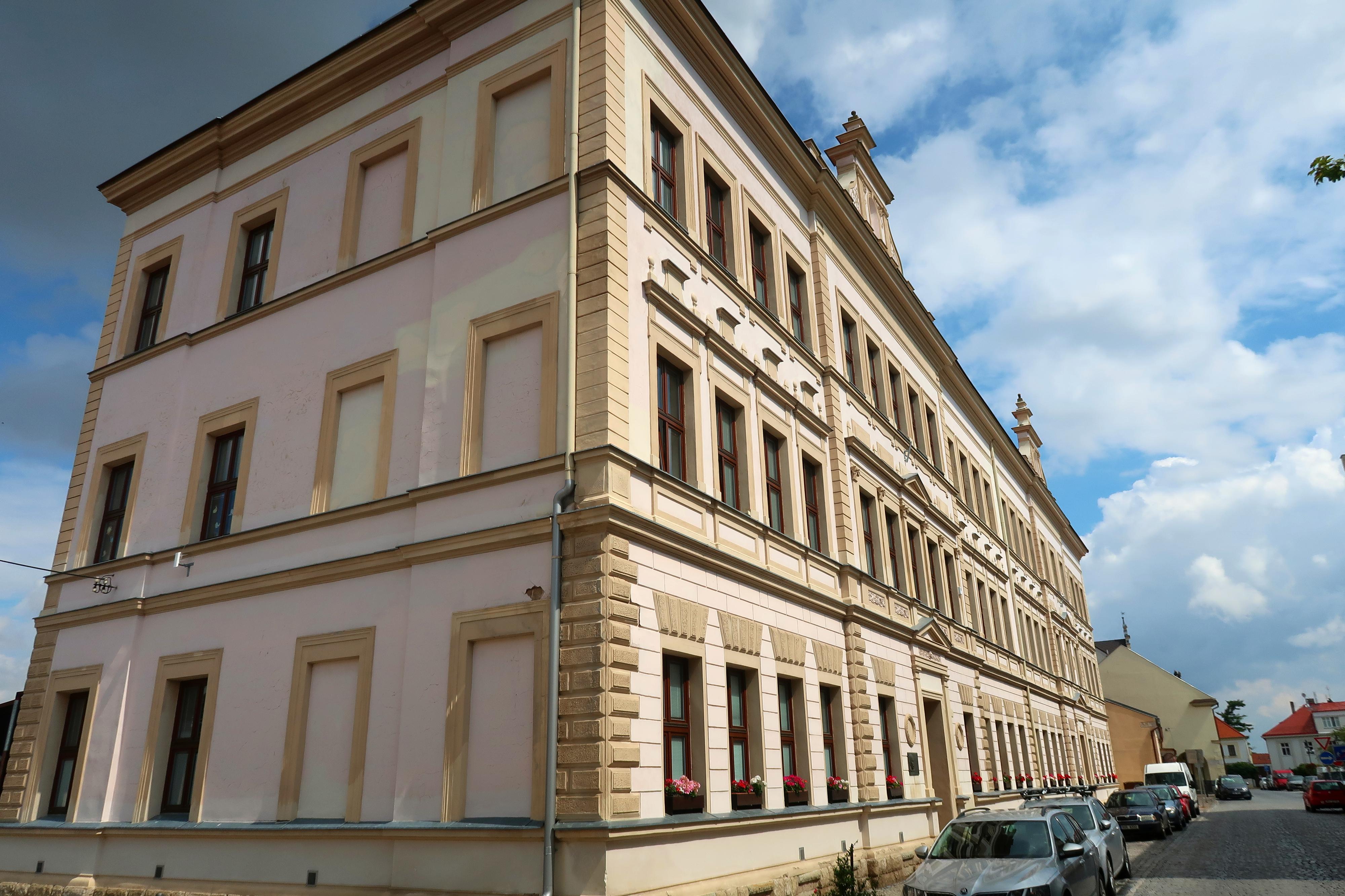 Základní škola Benátky nad Jizerou, Husovo náměstí 55 foto 4