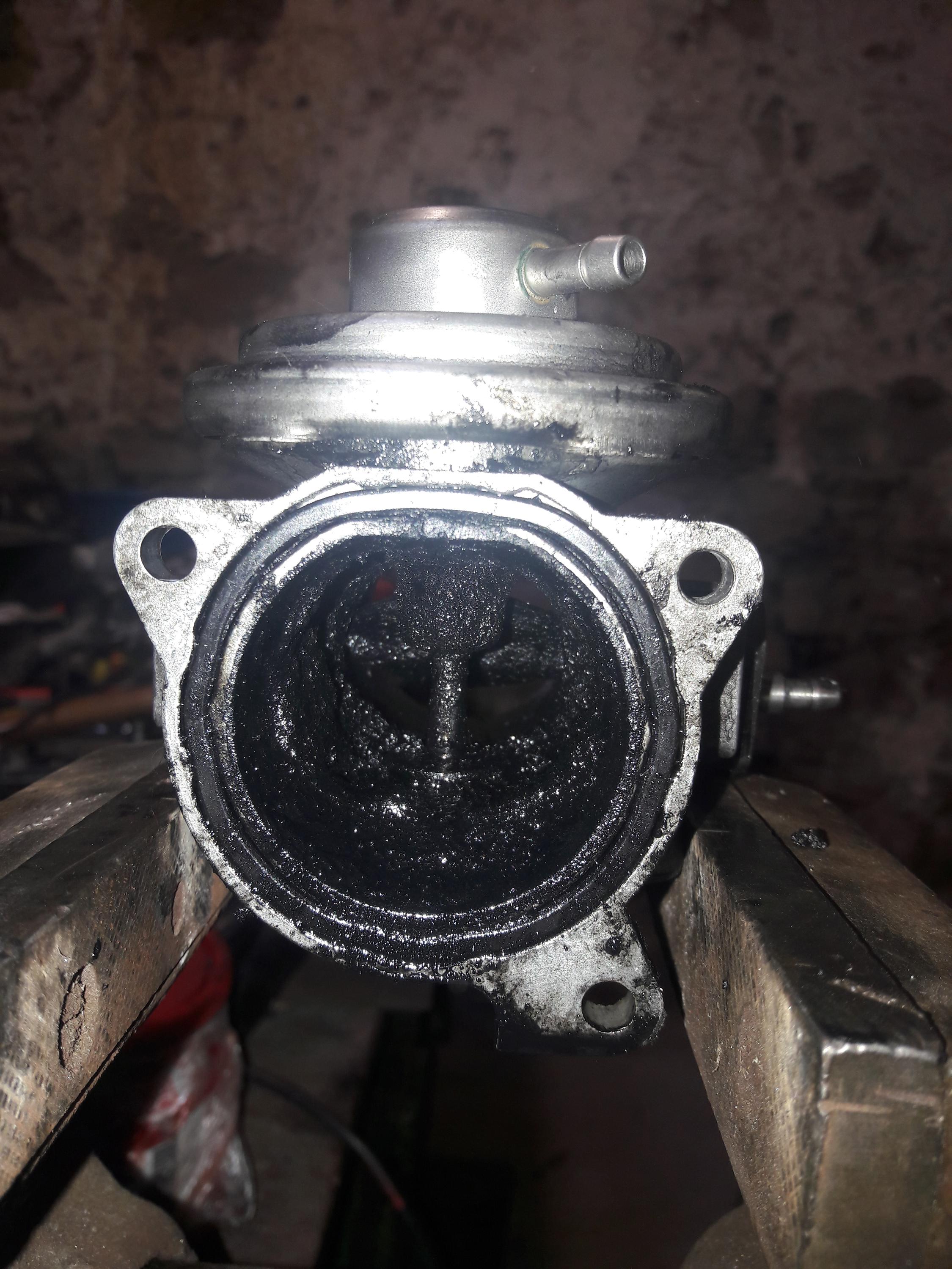 Karel Majer - Autoservis - Pneuservis foto 4