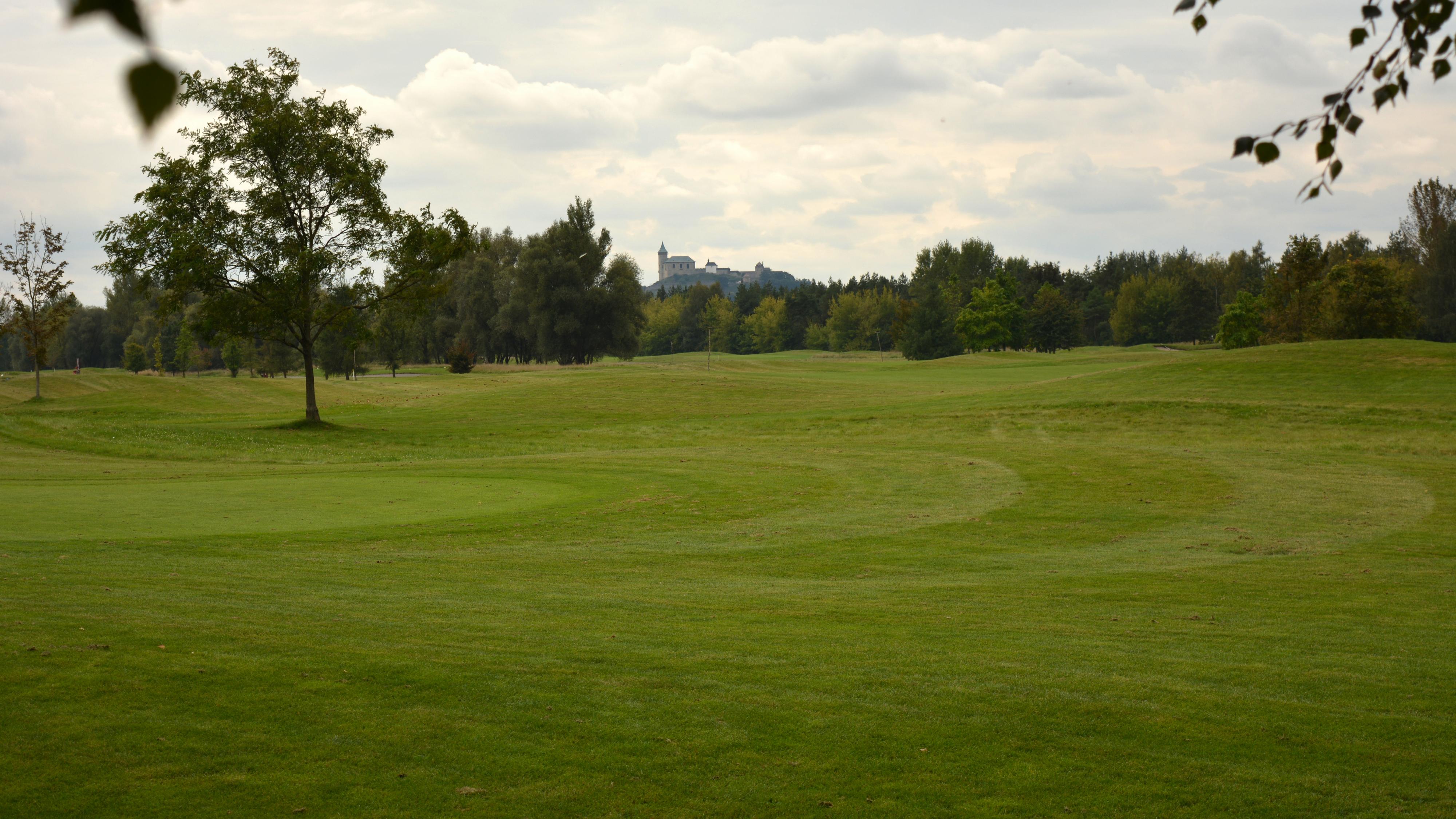 Golf & Spa KUNĚTICKÁ HORA