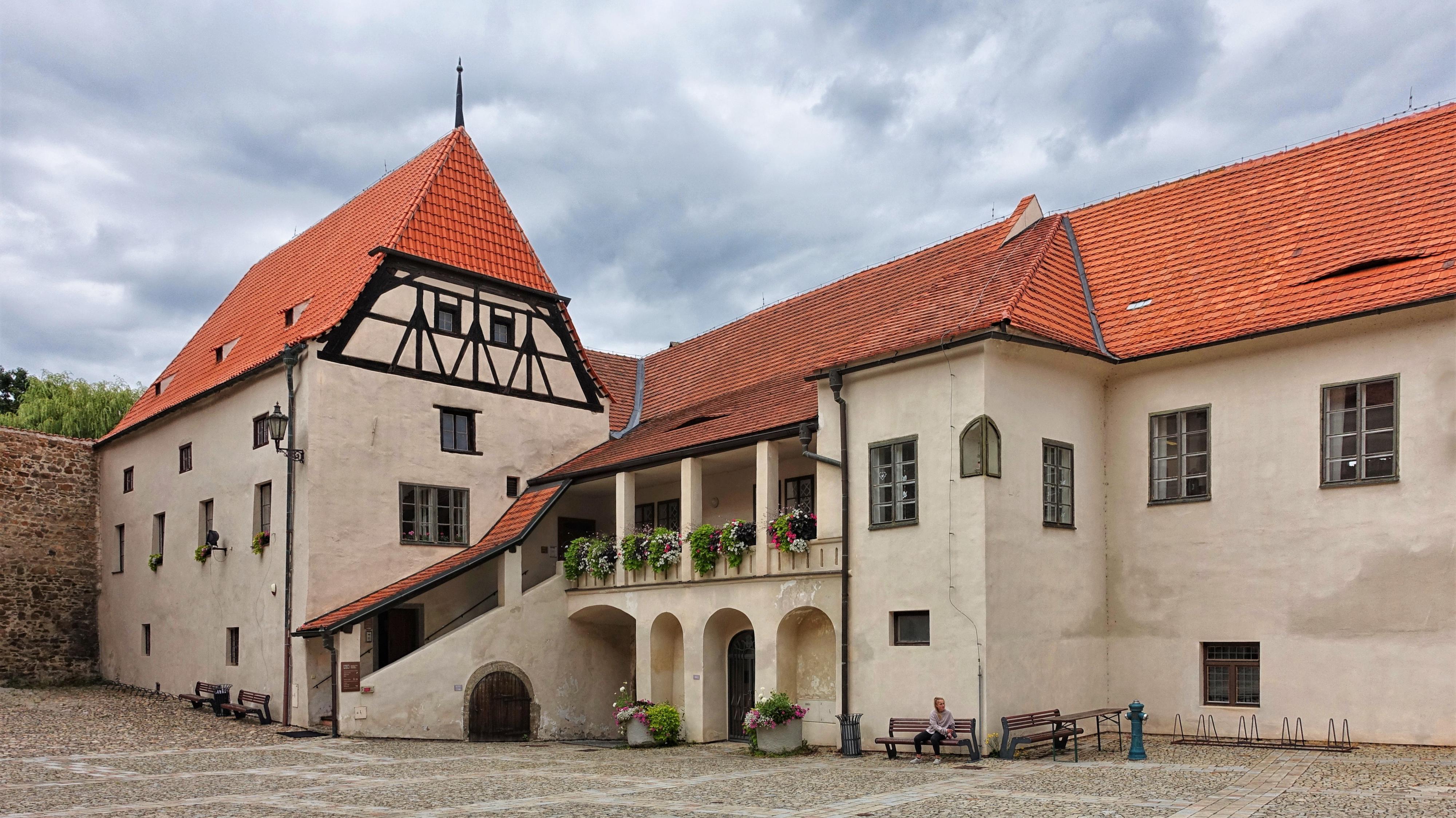 Šmidingerova knihovna Strakonice foto 2