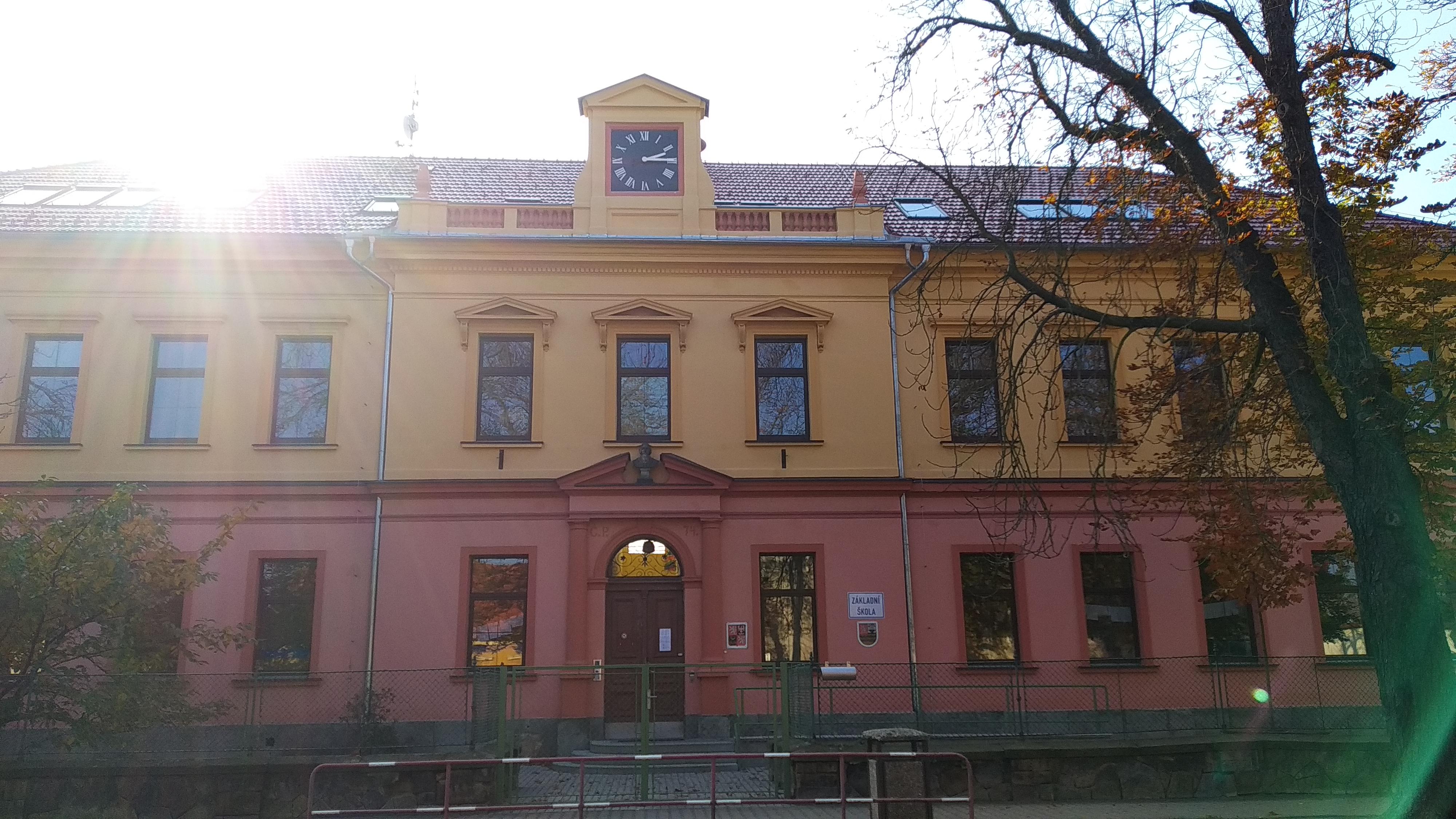 ZŠ a MŠ Lázně Toušeň foto 4