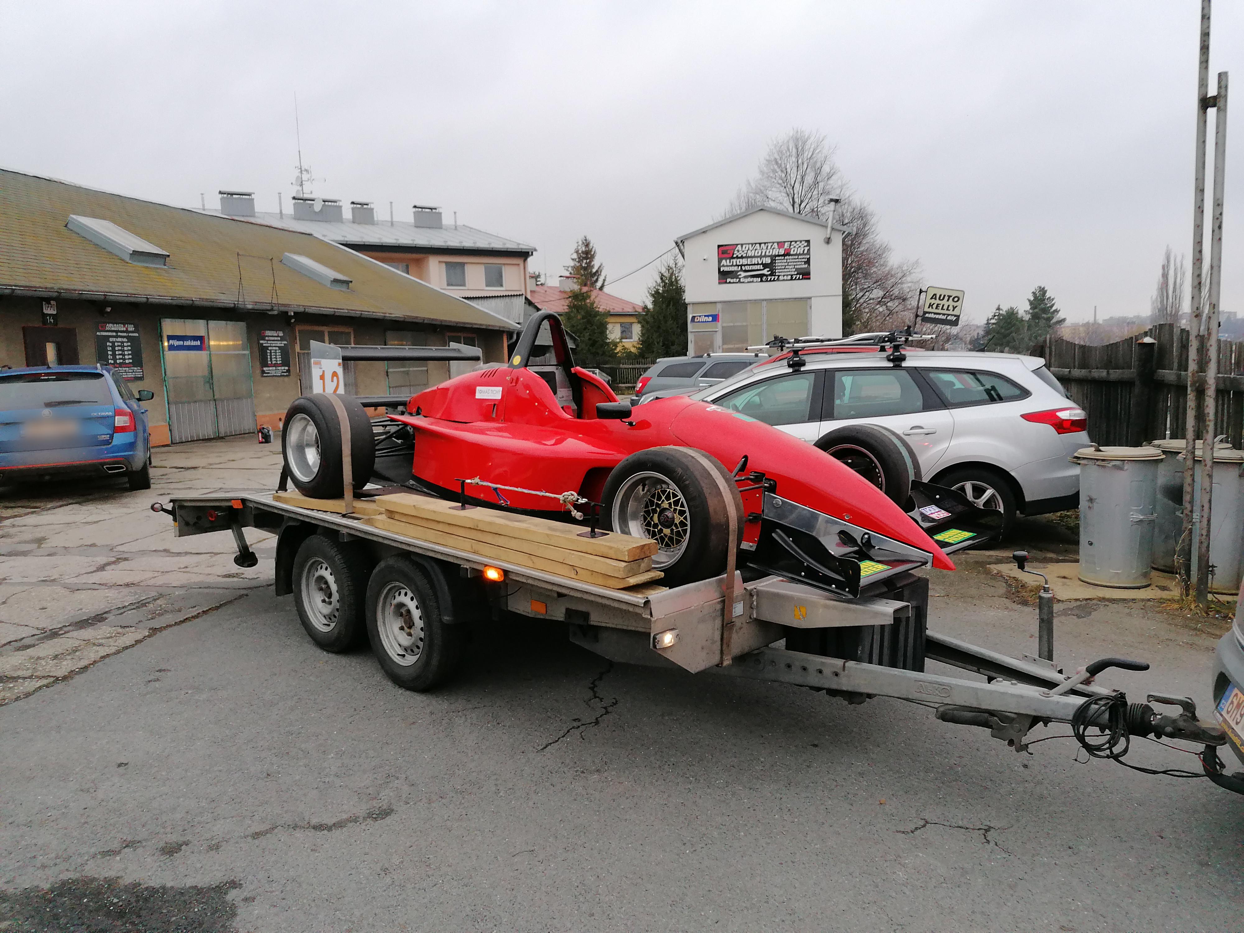 Půjčovna přívěsných vozíků Advantage motorsport s.r.o. foto 3