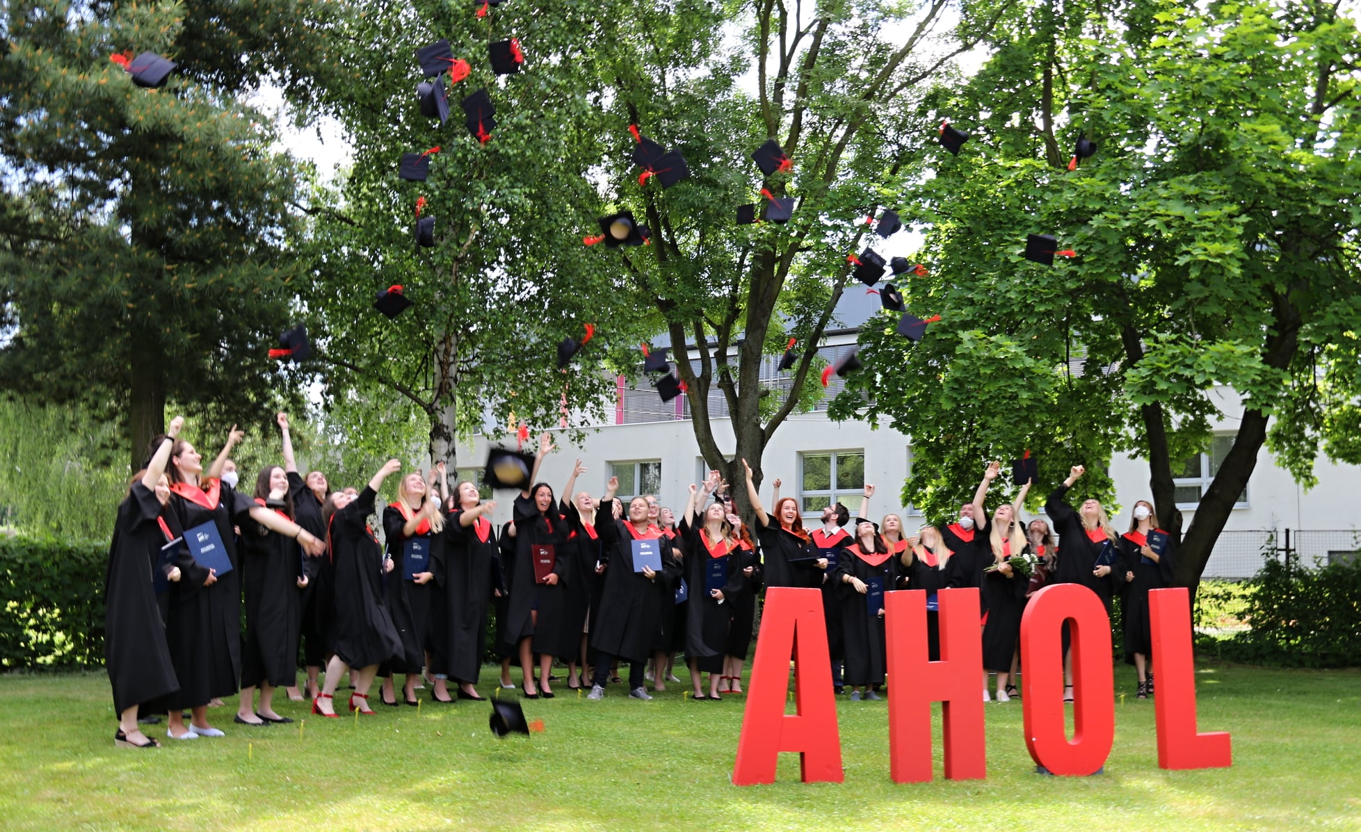 AHOL - Vyšší odborná škola foto 3