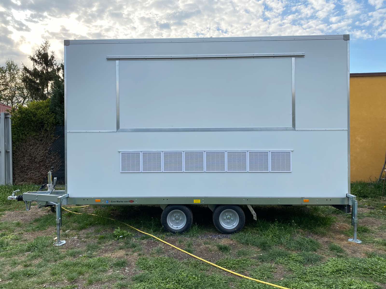 Výroba nástaveb gastro prodejen Alexander Meisner foto 4