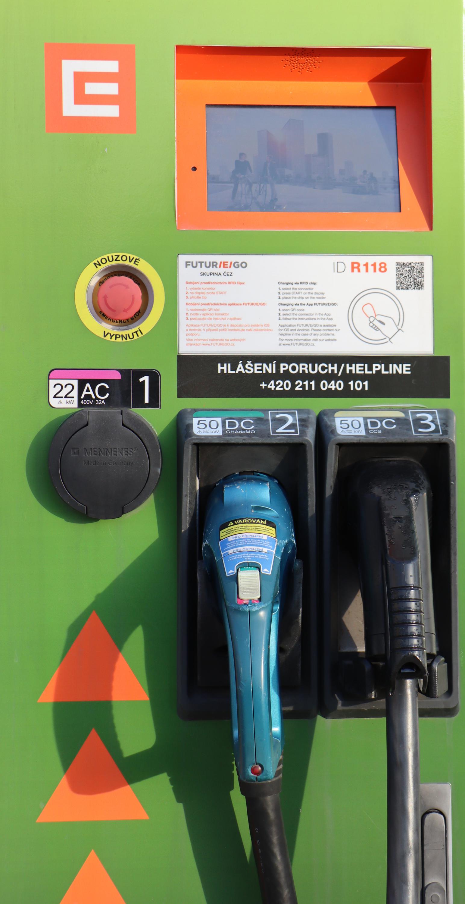 Nabíjecí stanice ČEZ foto 6